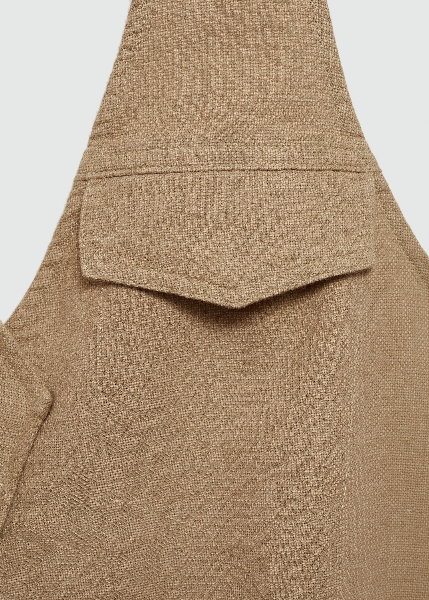 Halter-neck top with pocket - Details of the article 8