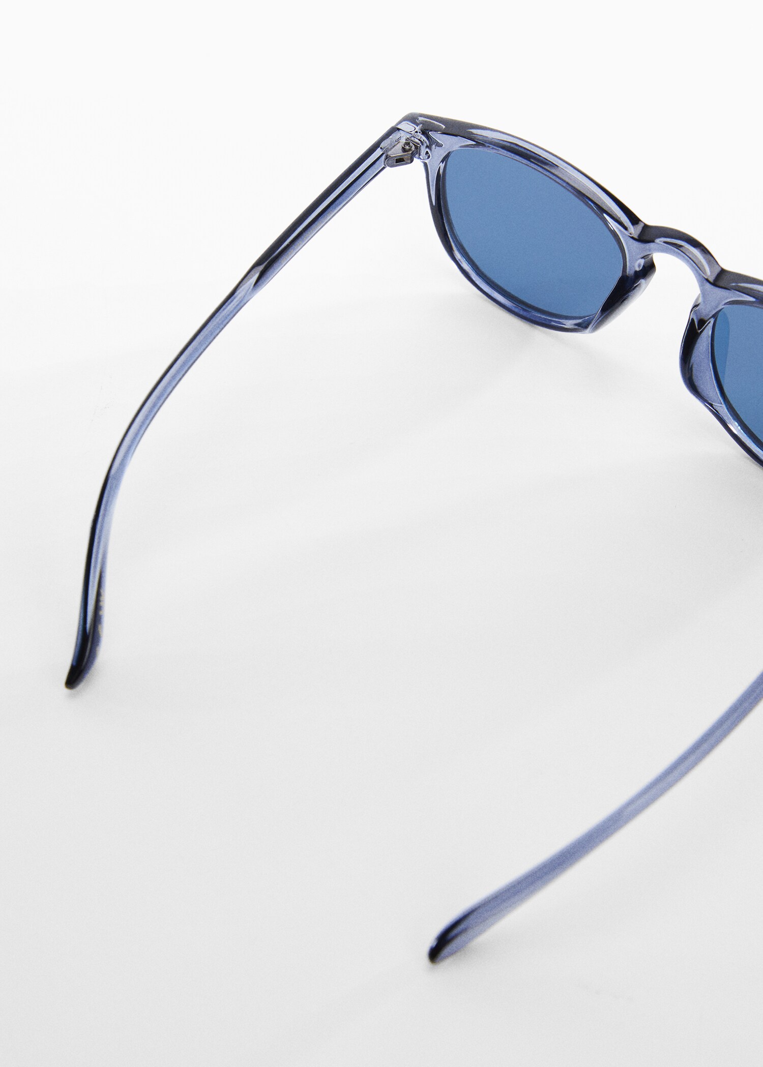 Clear frame sunglasses - Details of the article 1