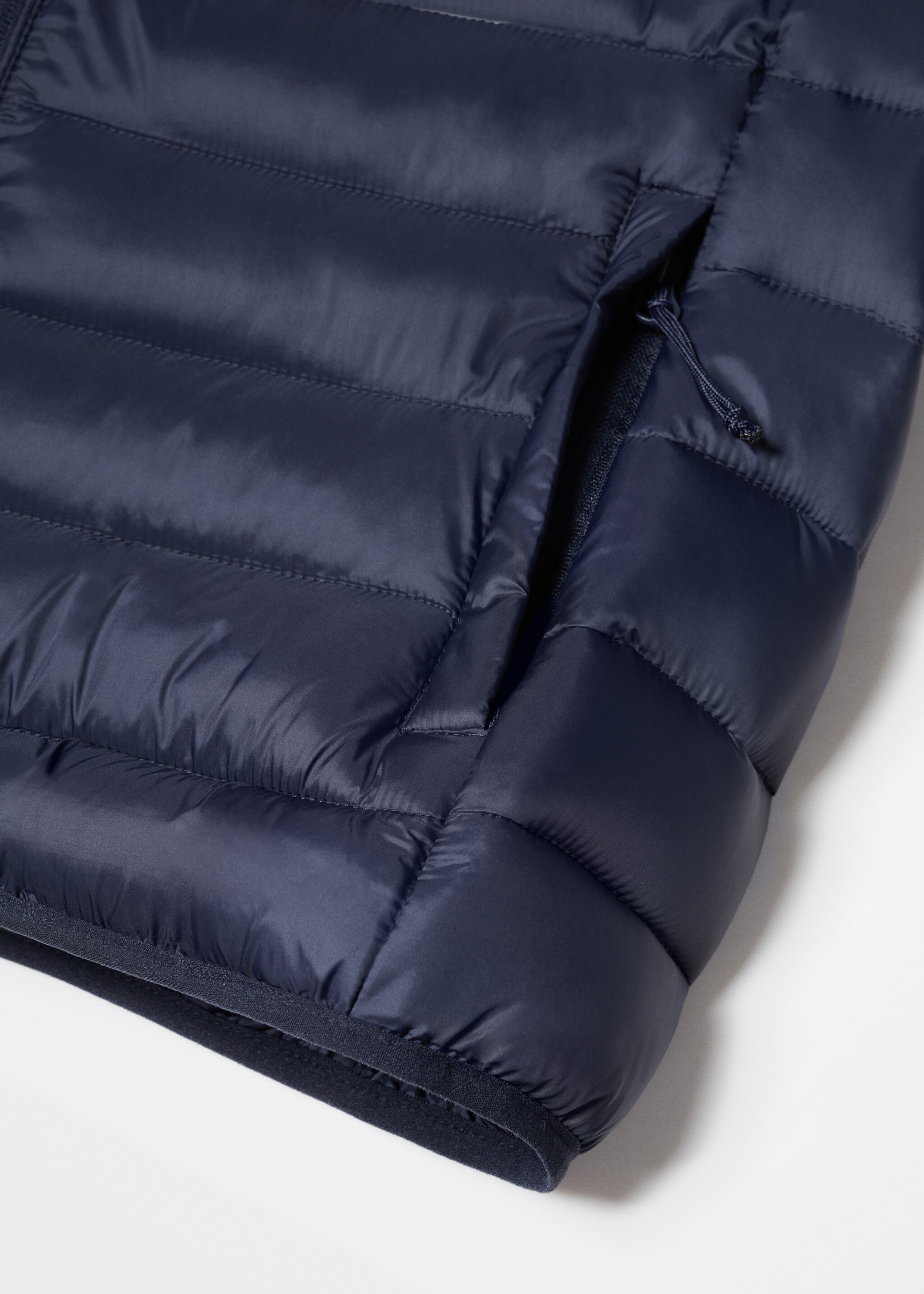 Quilted gilet - Details of the article 8