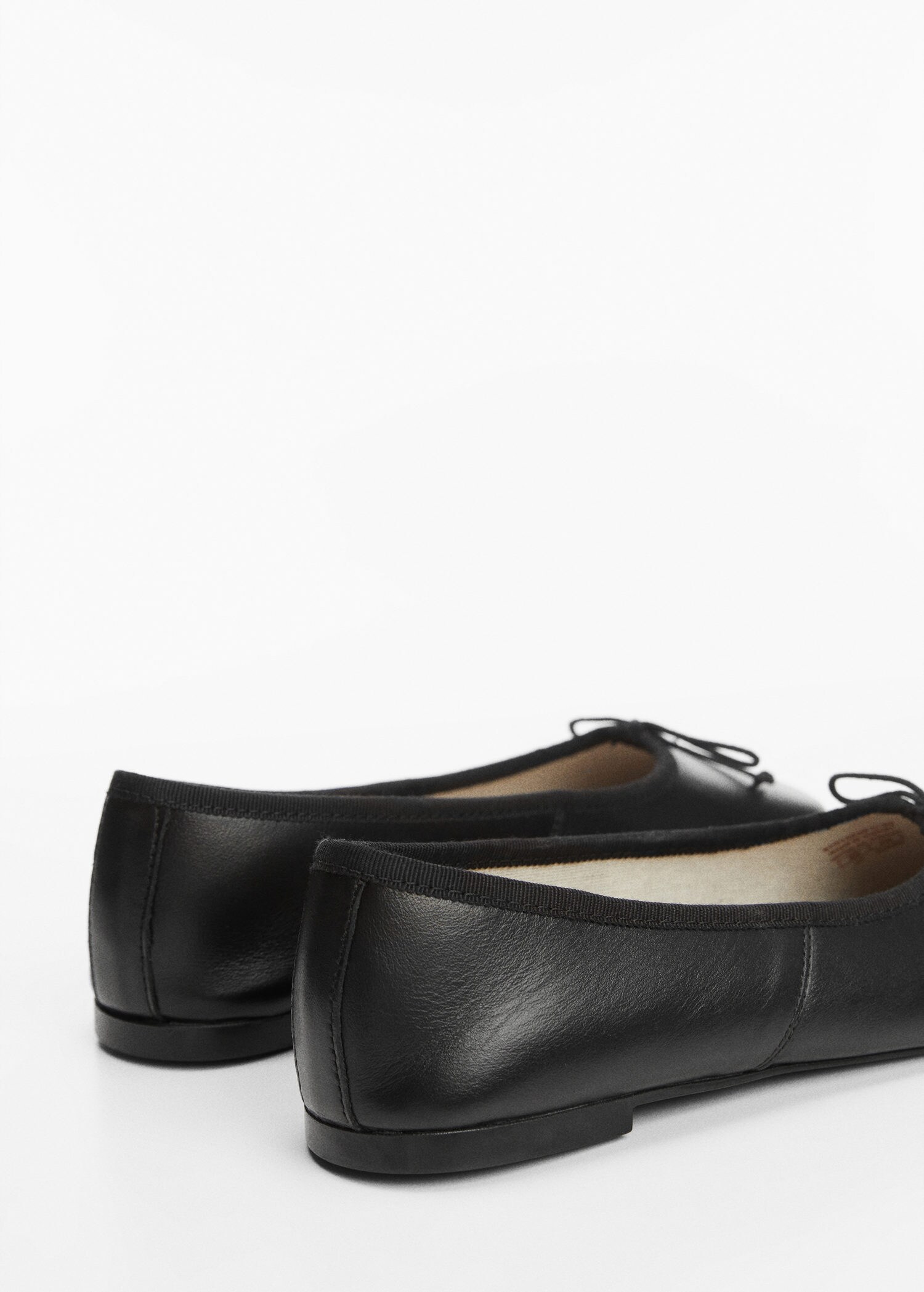 Bow leather ballerina | MANGO