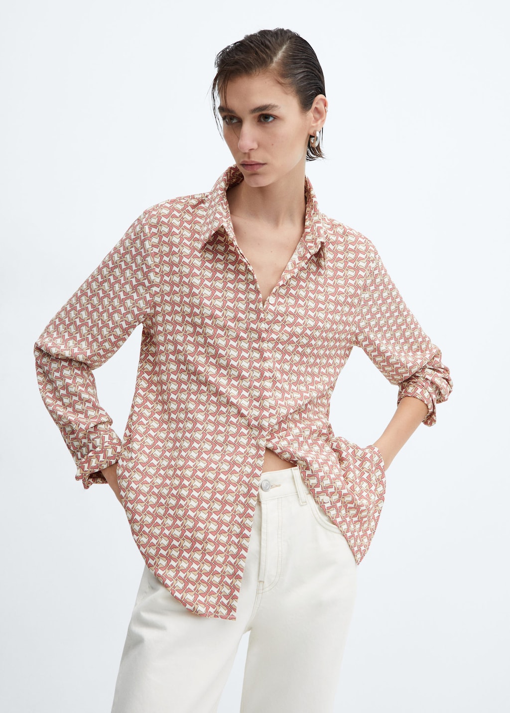 Regular flowy shirt MANGO