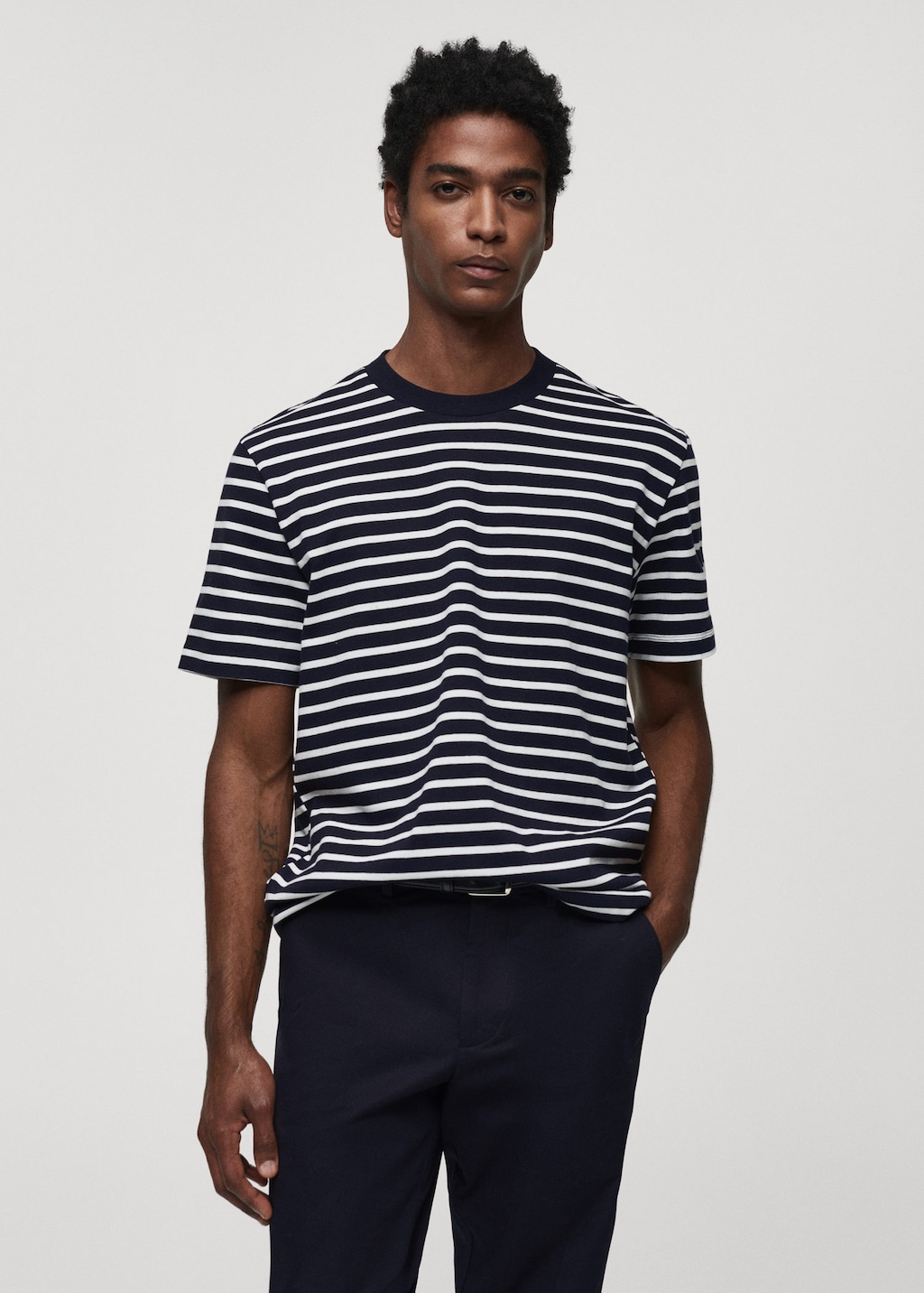 Black striped cheap t shirt