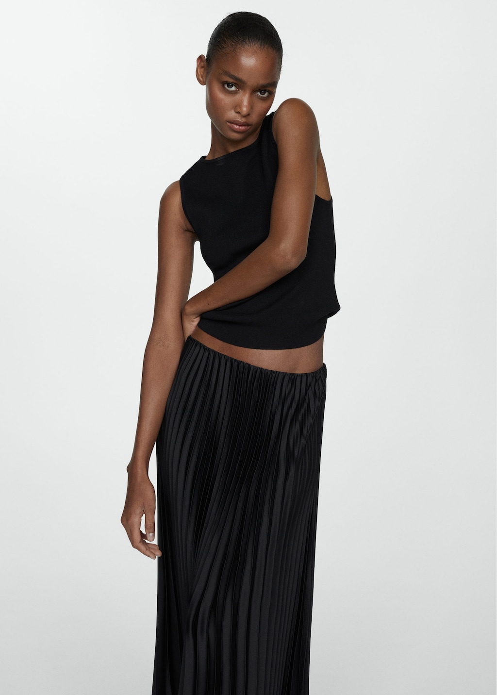 Satin pleated skirt | MANGO