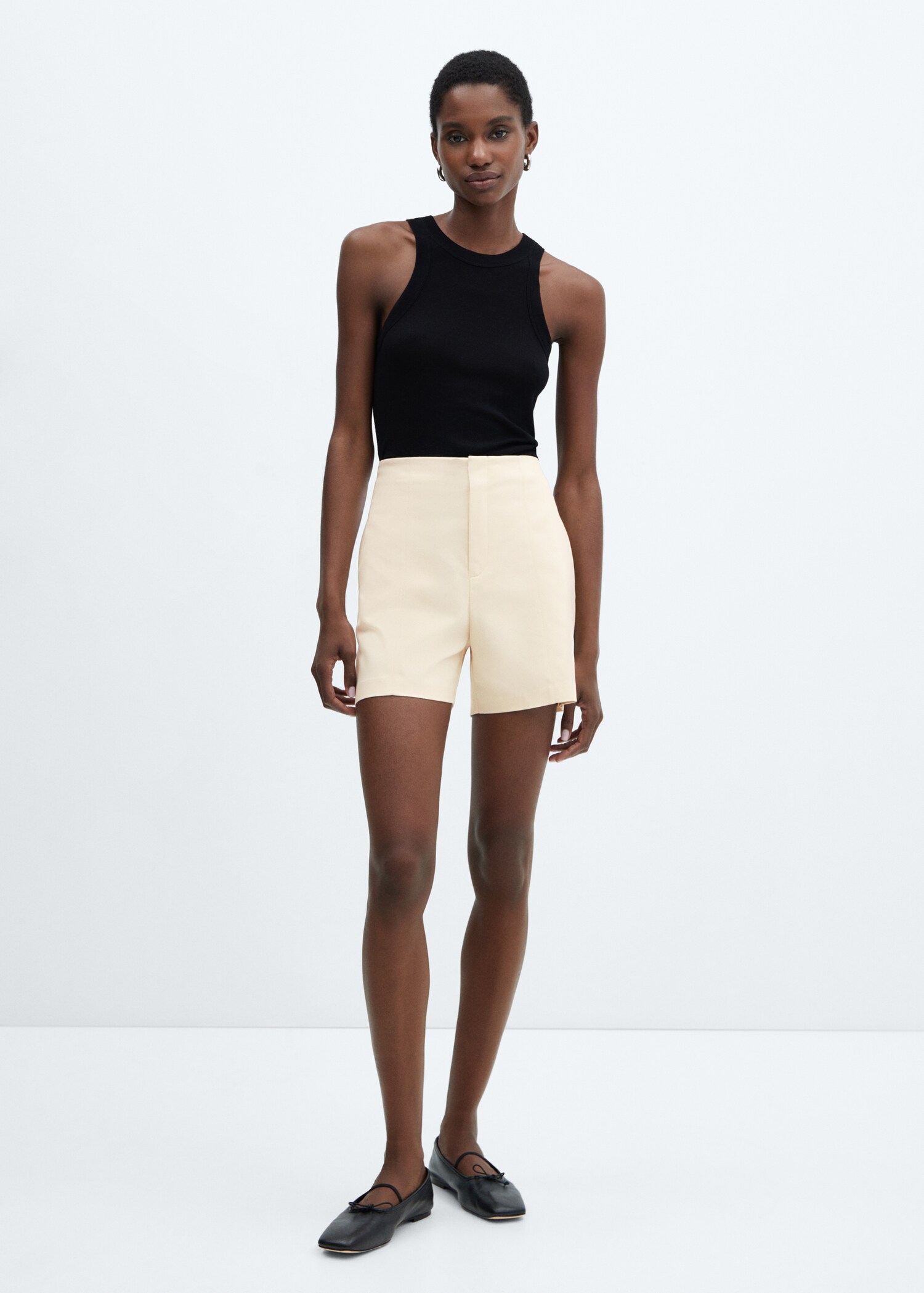 Shorts rectos tiro alto - Plano general