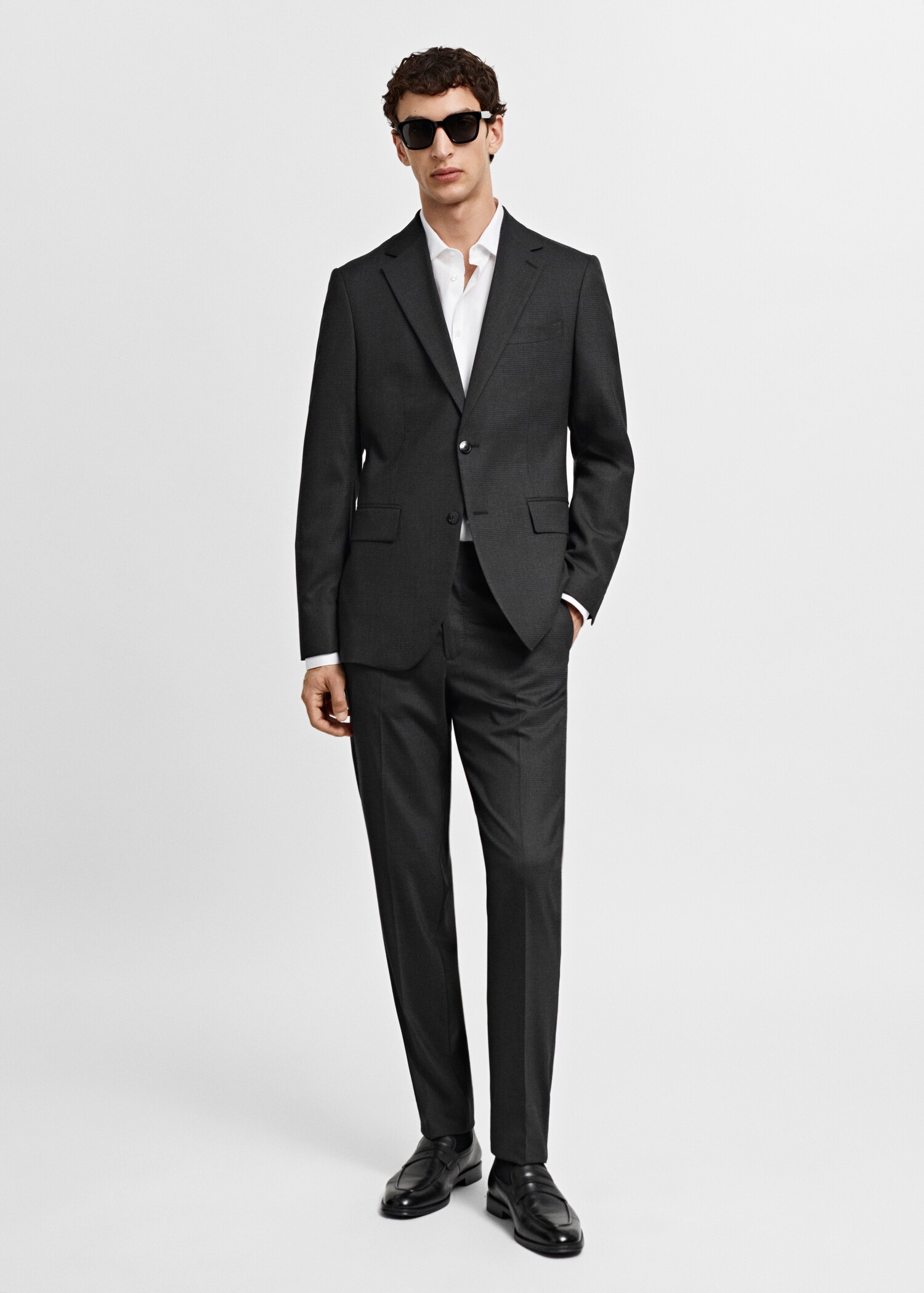 Pantaloni completo slim fit fresco di lana - Piano generale