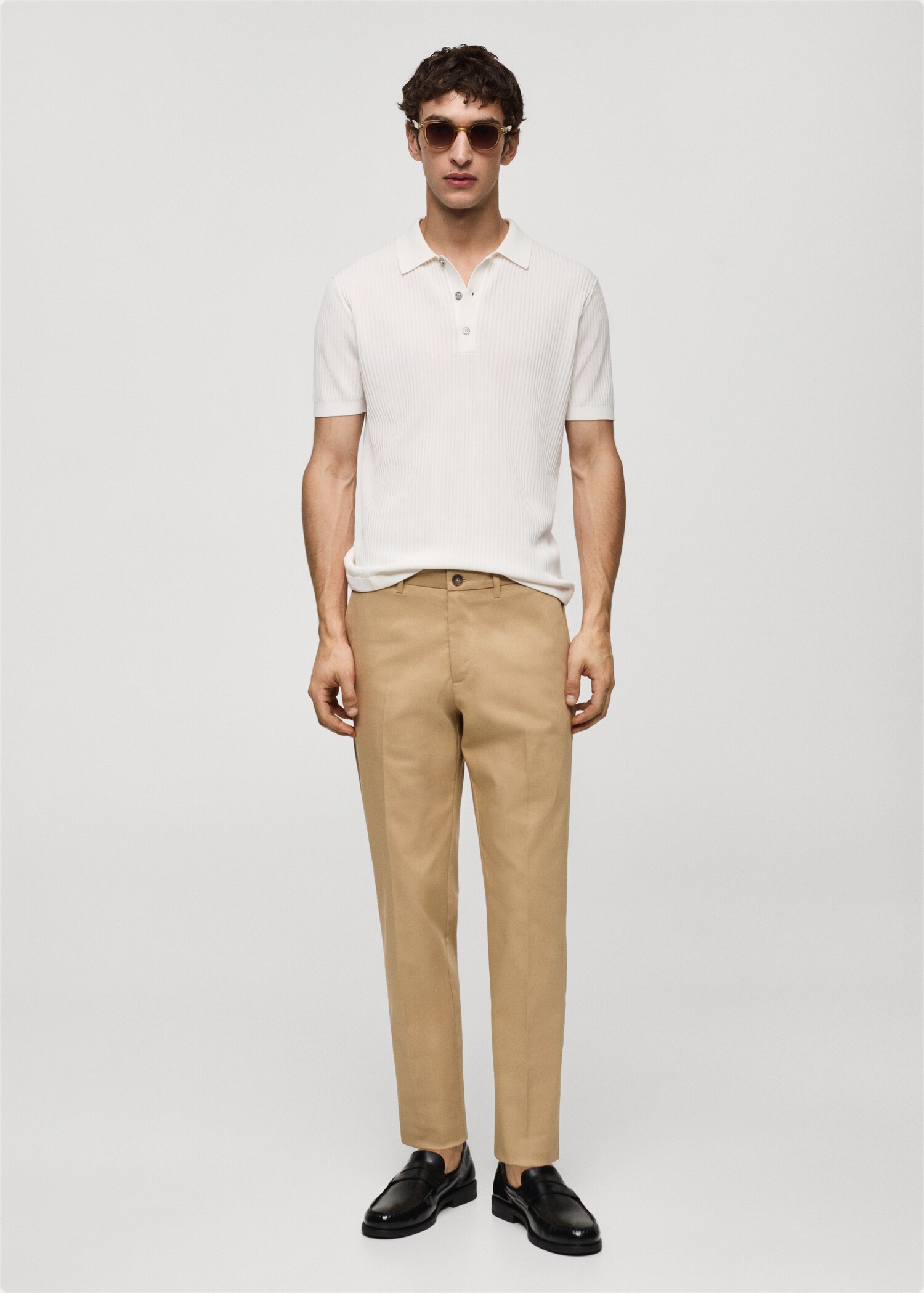 Slim fit chino trousers - General plane