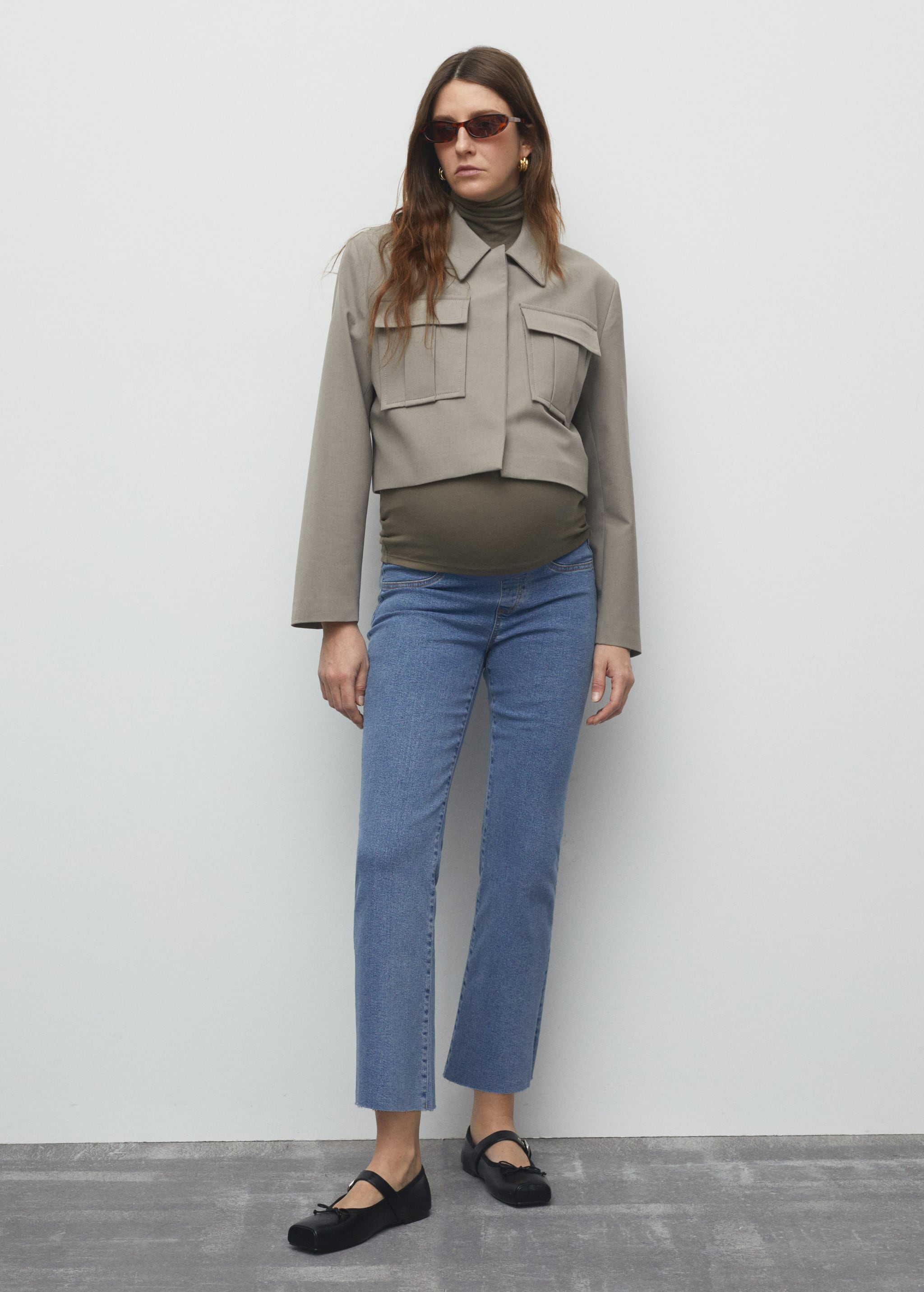 Maternity flared cropped jeans - General plane