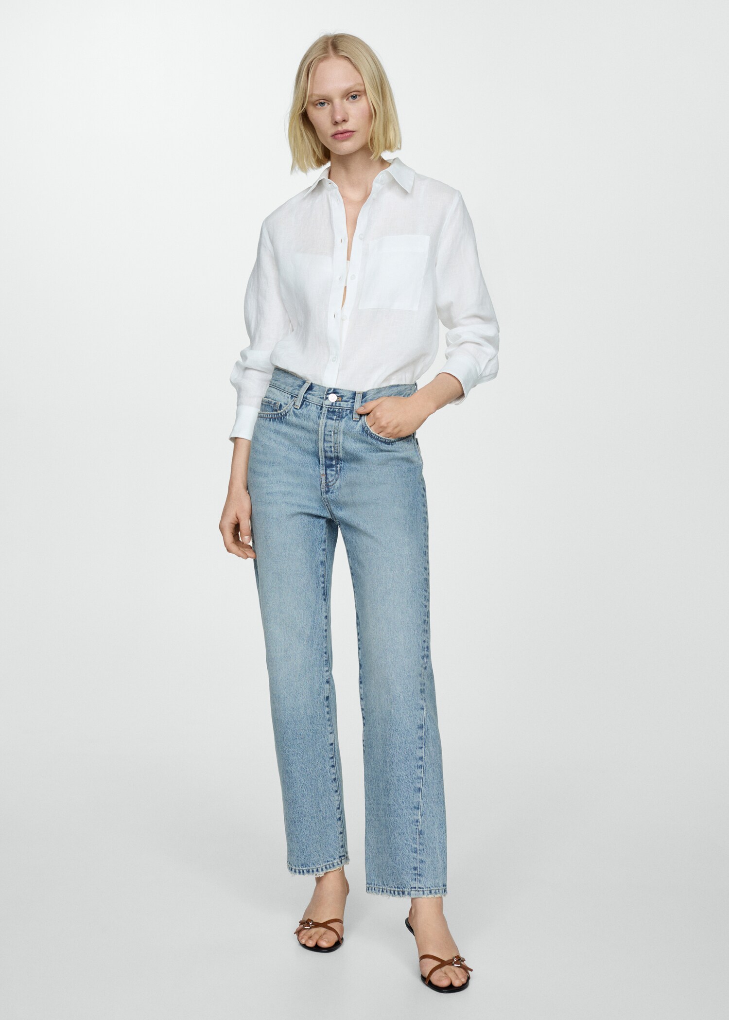 Straight jeans with forward seams - General plane