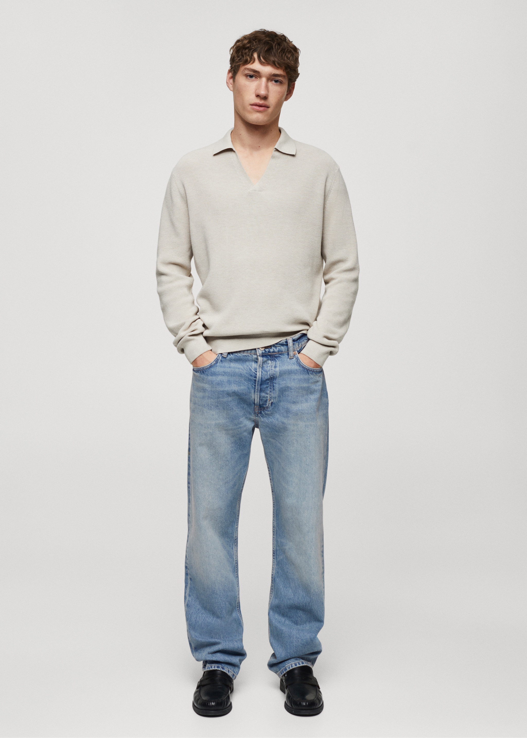Relaxed-fit medium wash jeans - General plane