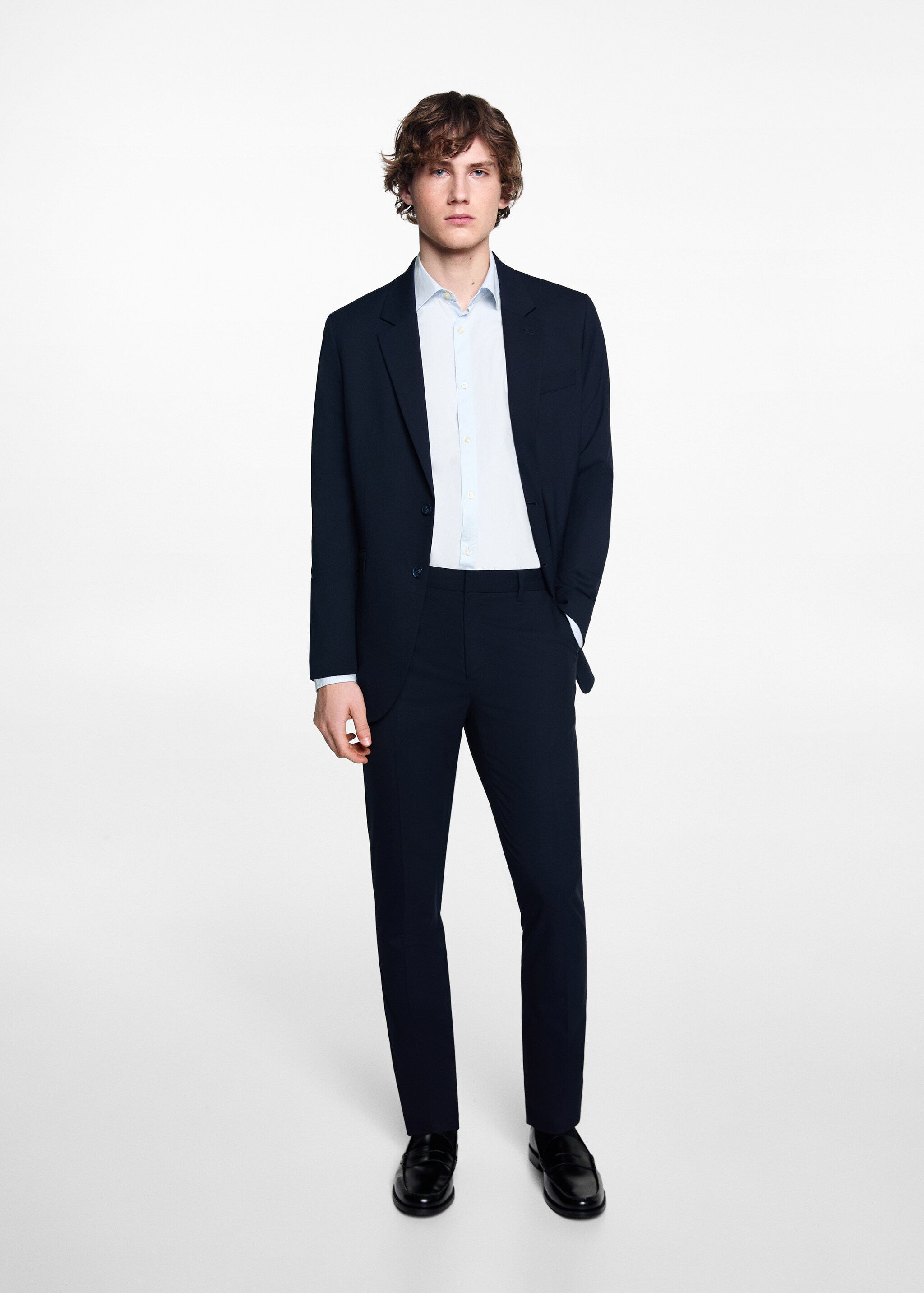  Suit trousers - Общий план
