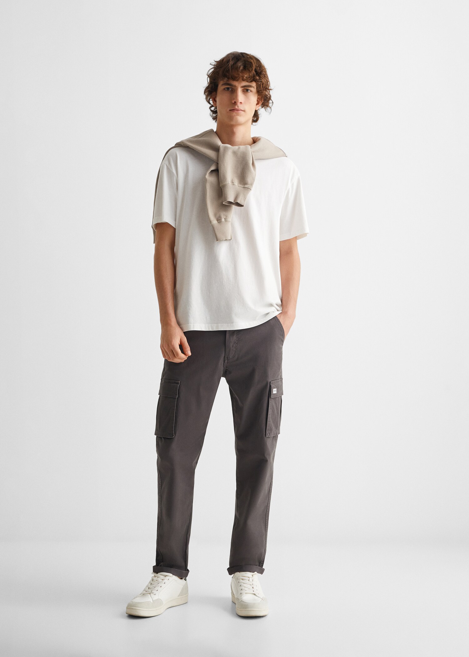 Cotton cargo trousers - General plane