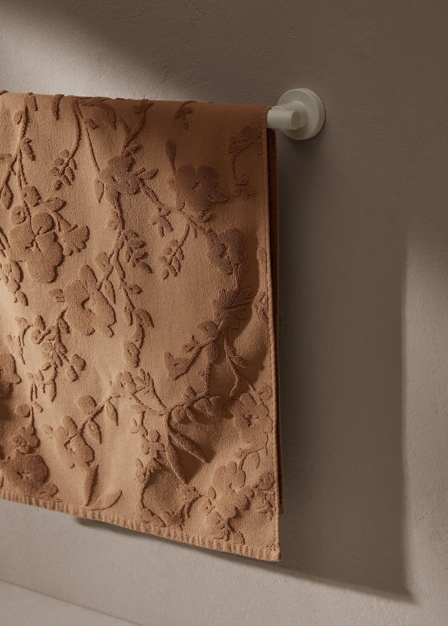 Toalla lavabo jacquard flor 50x90cm - Plano general