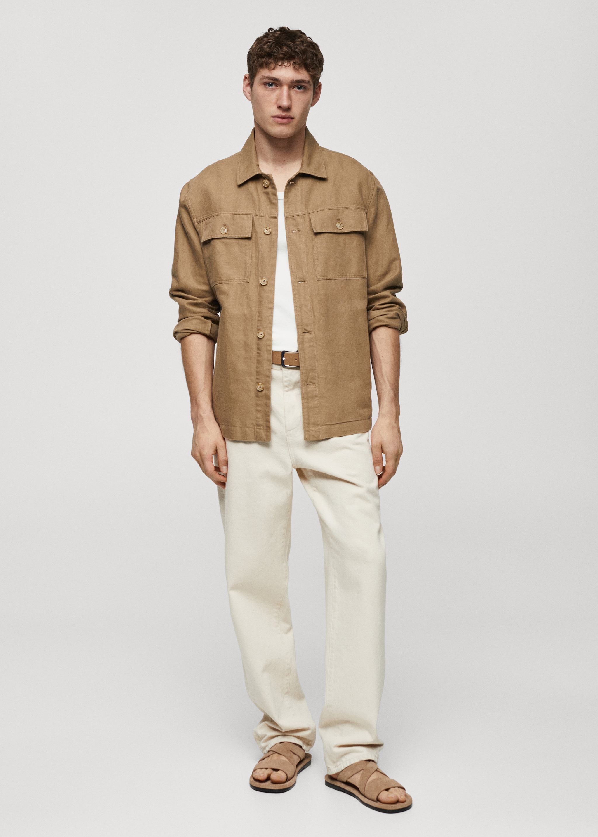 Верхняя рубашка хлопок и лен с карманами - Общий план