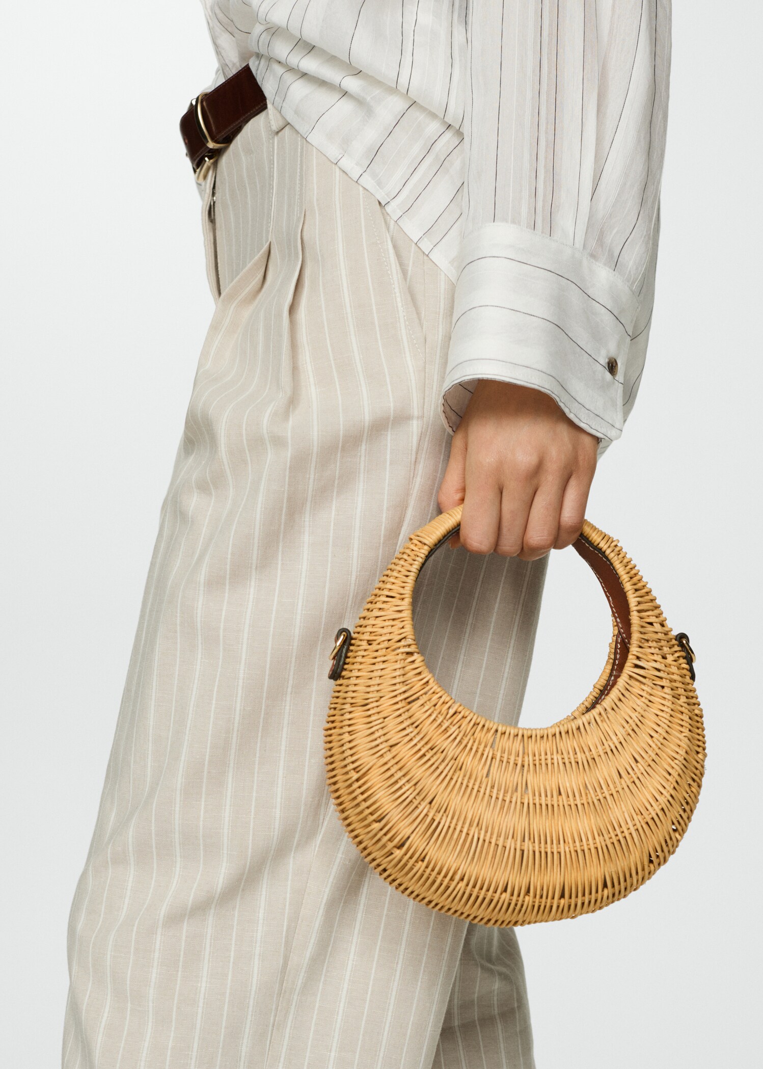 Rattan bag with double handle  - General plane