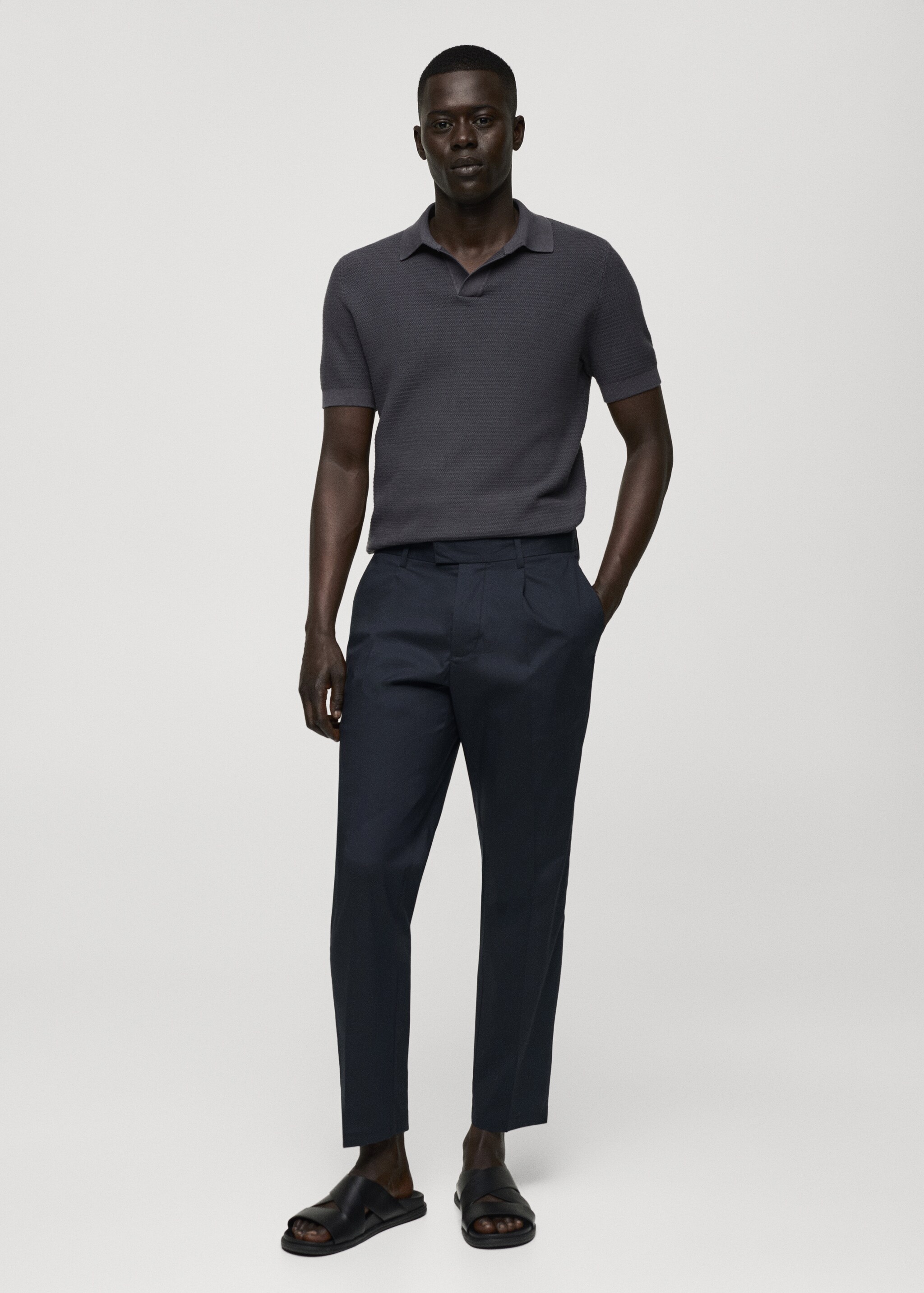 Slim-fit cotton pleated trousers - General plane