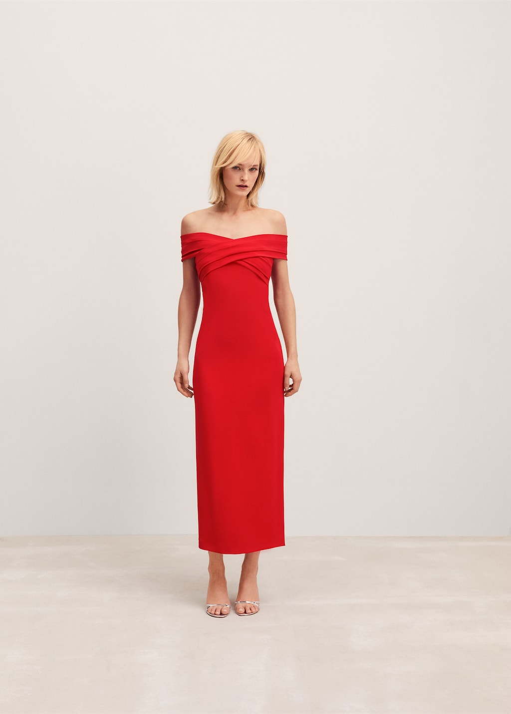 Off the shoulder dress with crossed neckline Women MANGO United Kingdom