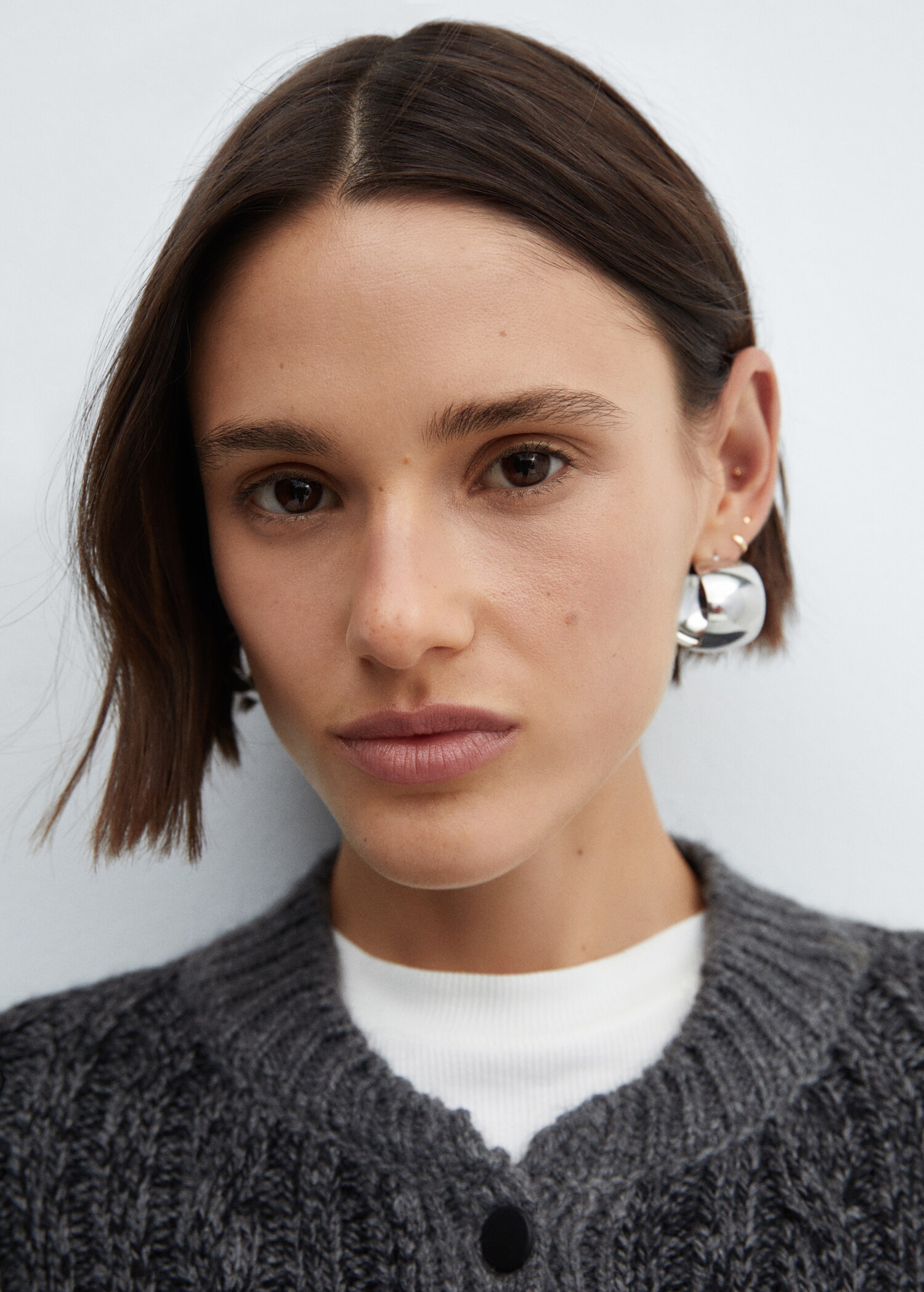 Wide hoop earrings - General plane