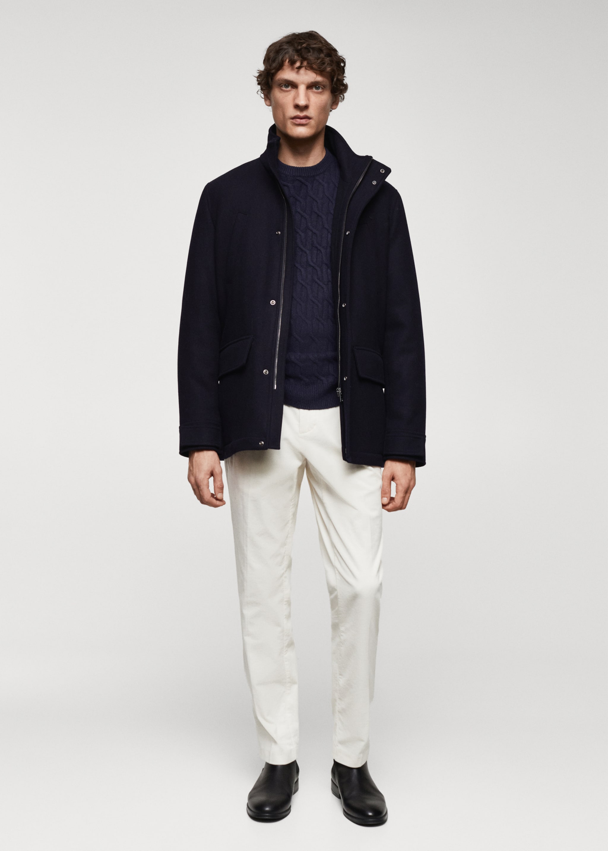 Short wool coat with pockets - General plane