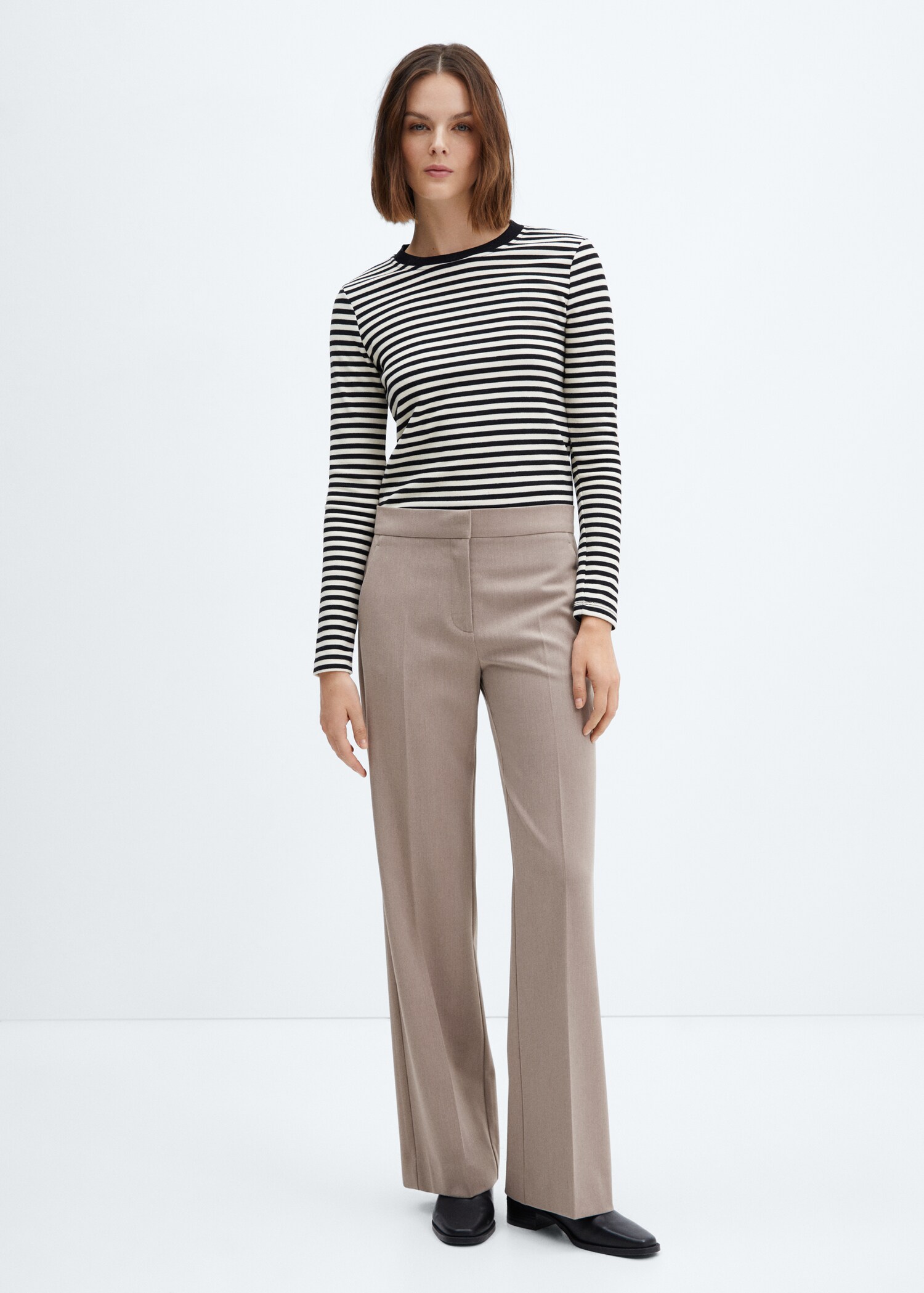 Pantaloni wideleg vita media - Piano generale