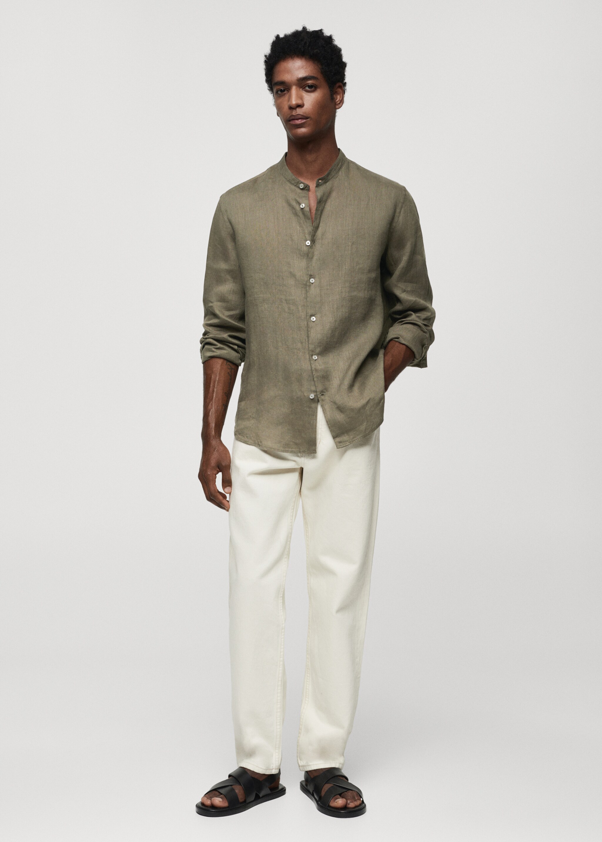 Camisa 100% lino cuello mao - Plano general