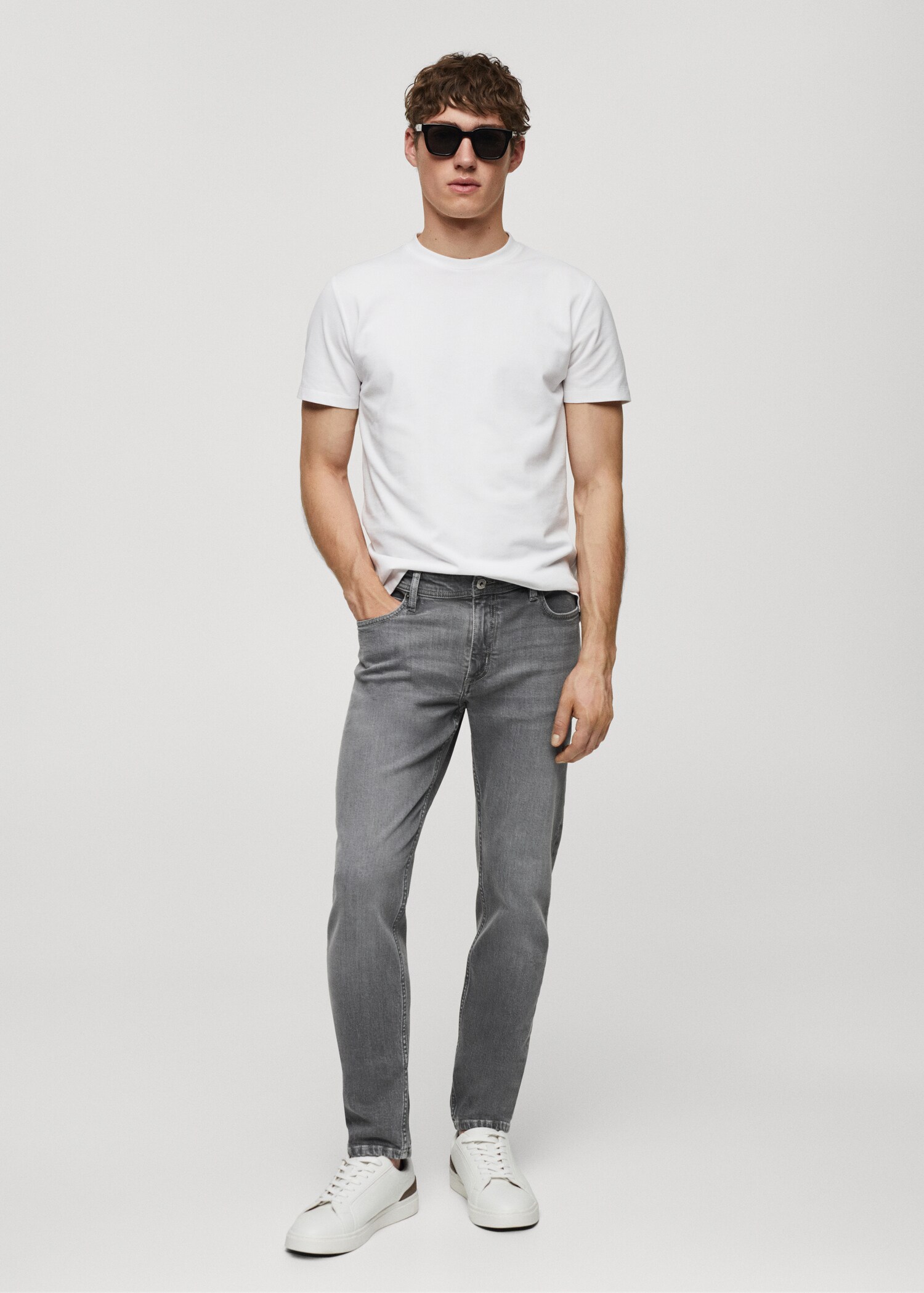 Jan slim-fit jeans - General plane