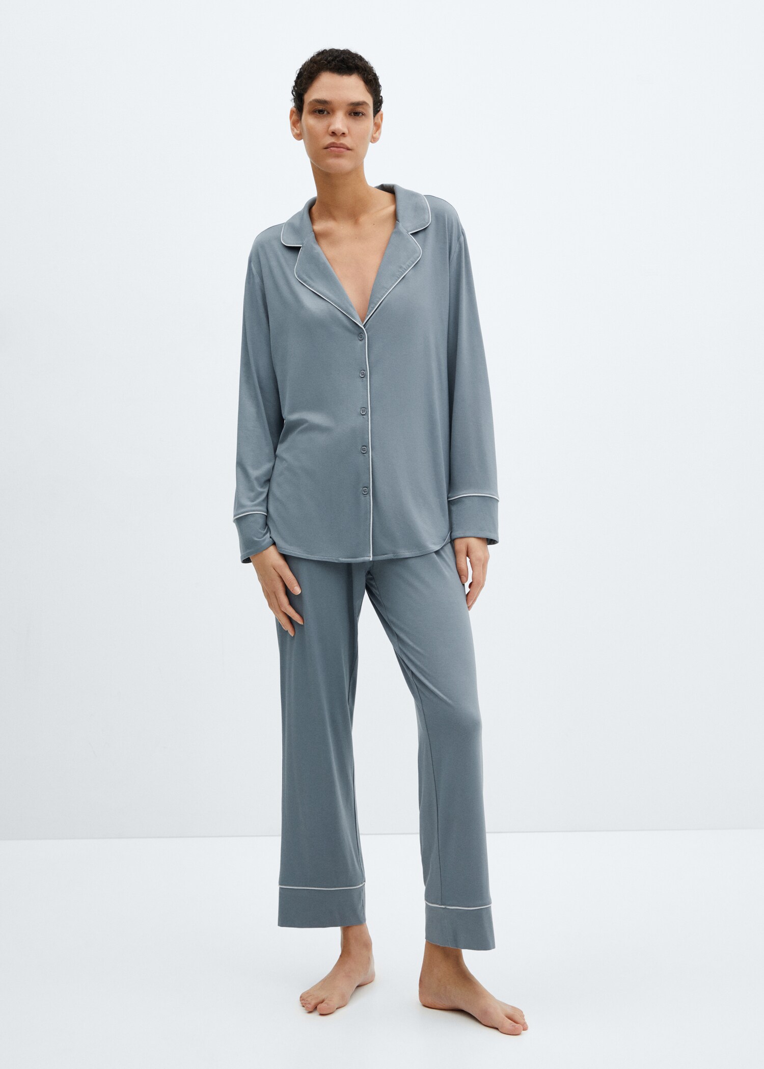 Pantalón pijama ribete  - Plano general