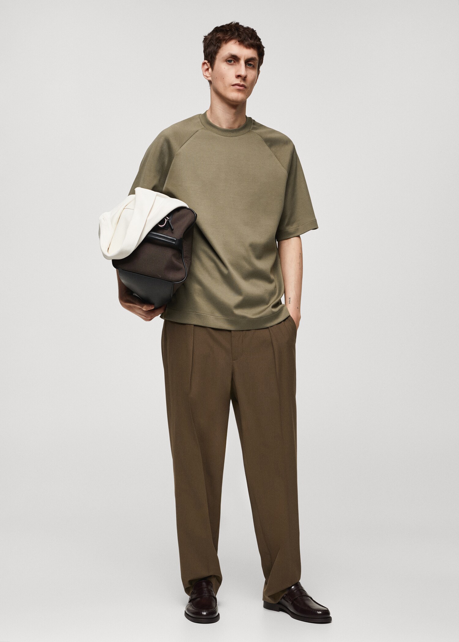 T-shirt de 100% algodão relaxed fit - Plano geral