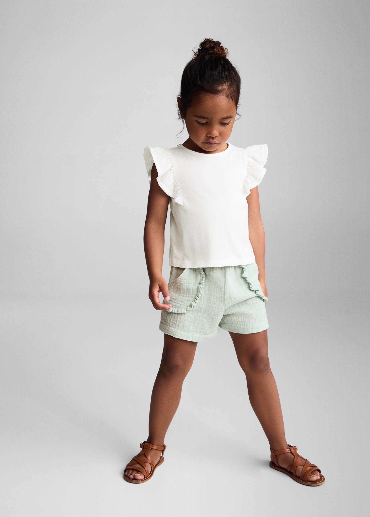 Short-sleeved ruffle t-shirt - General plane