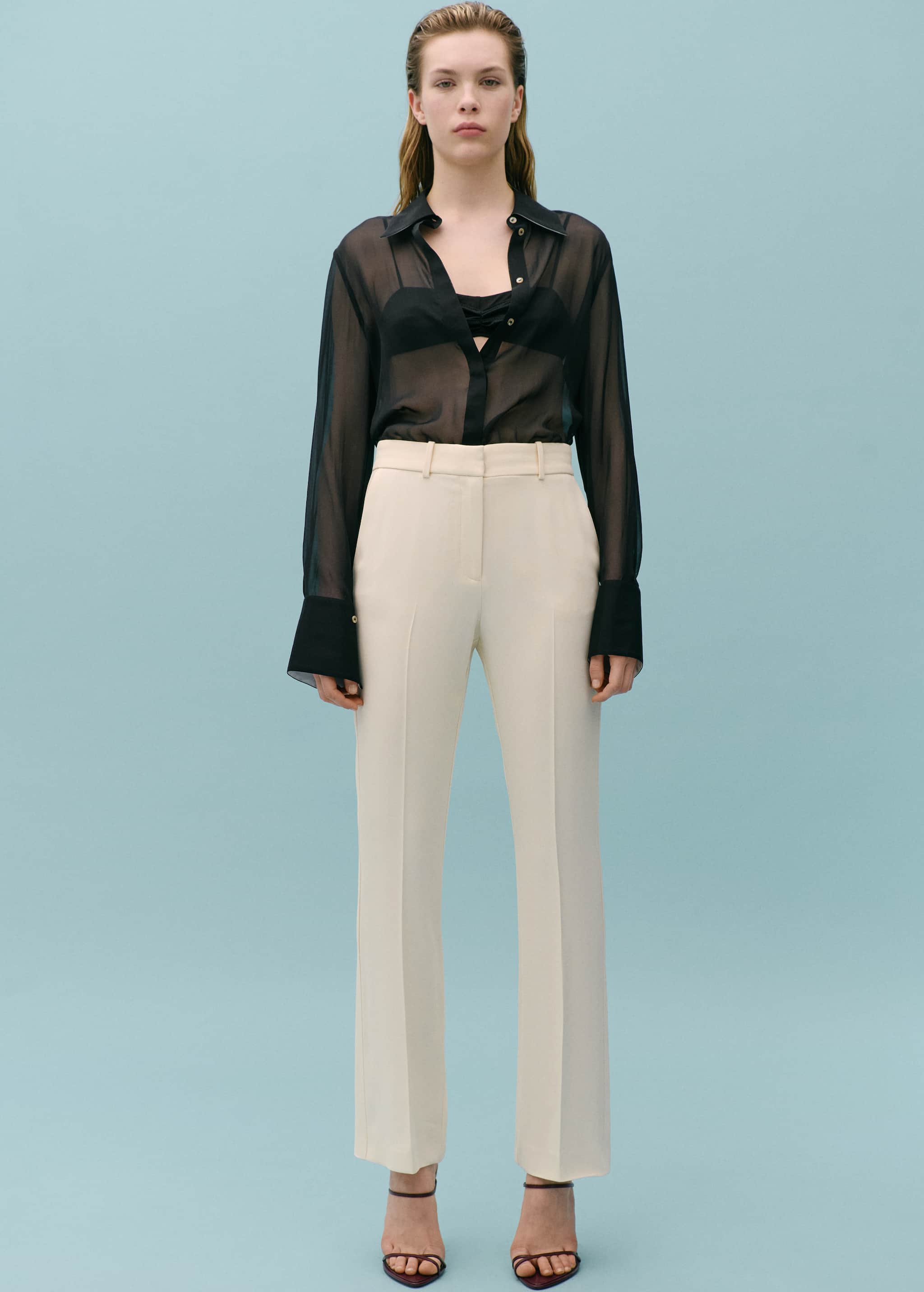 Straight mid-rise trousers - General plane