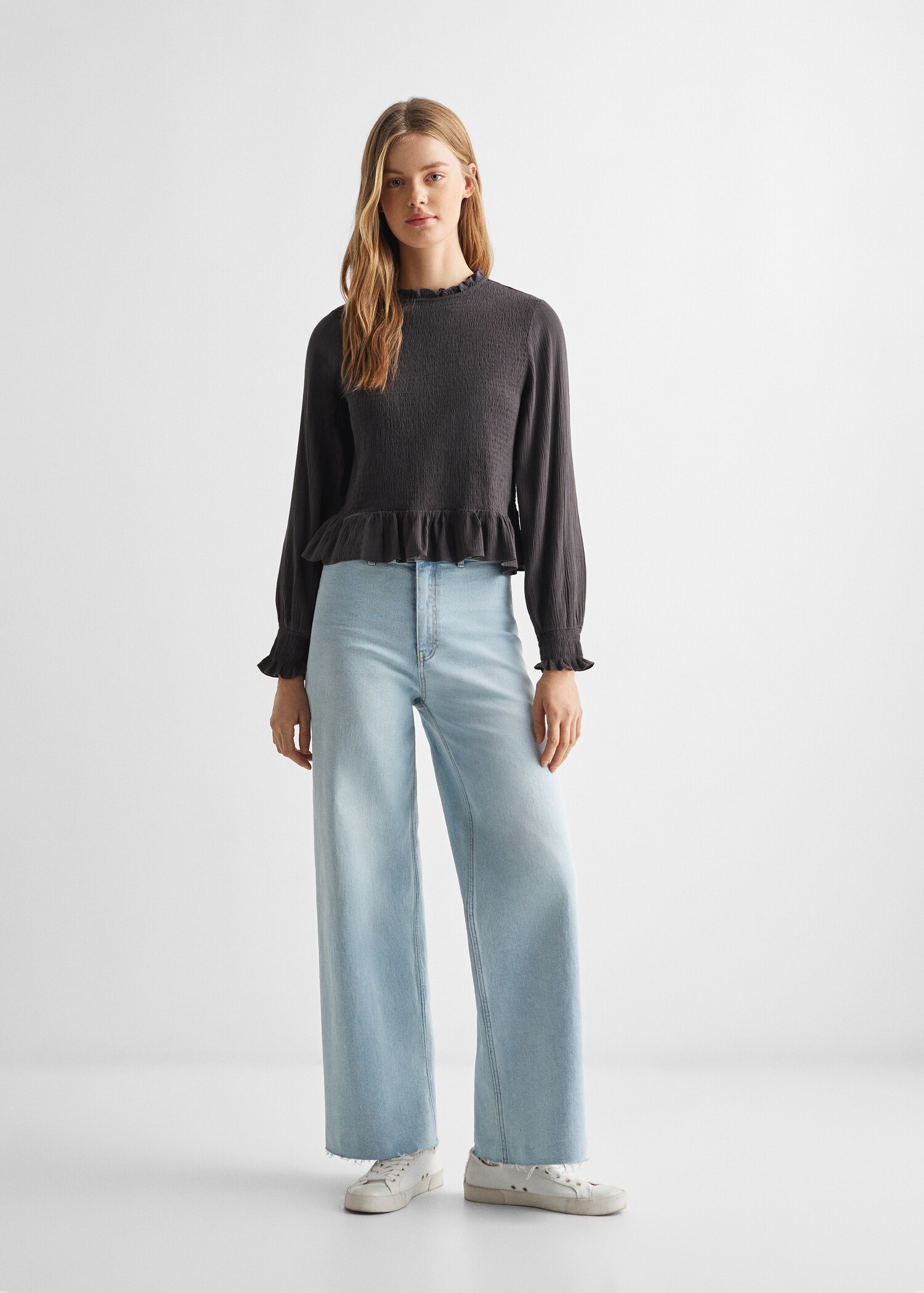 Ruched flowing blouse - General plane
