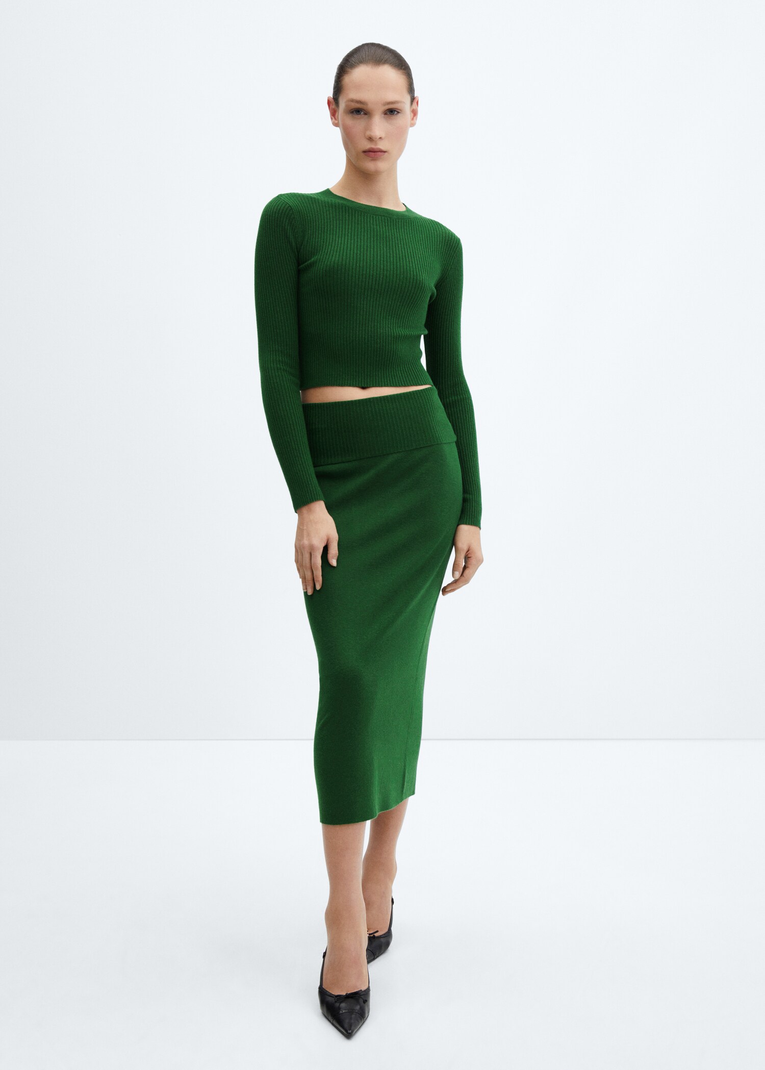 Long knitted skirt - General plane