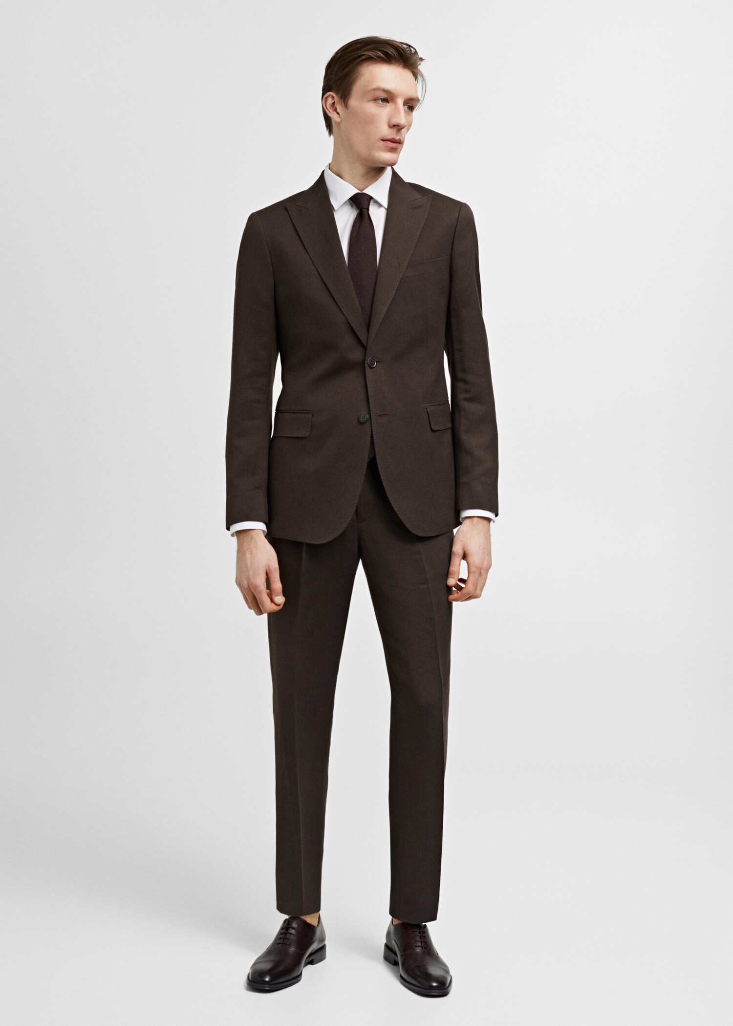Slim-fit cotton and linen suit pants - General plane