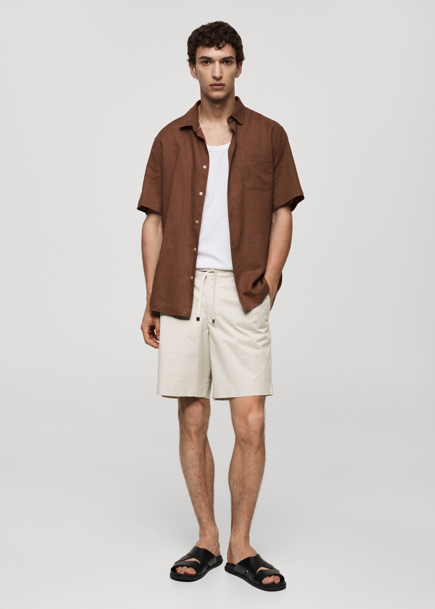 Slim fit cotton Bermuda shorts - General plane