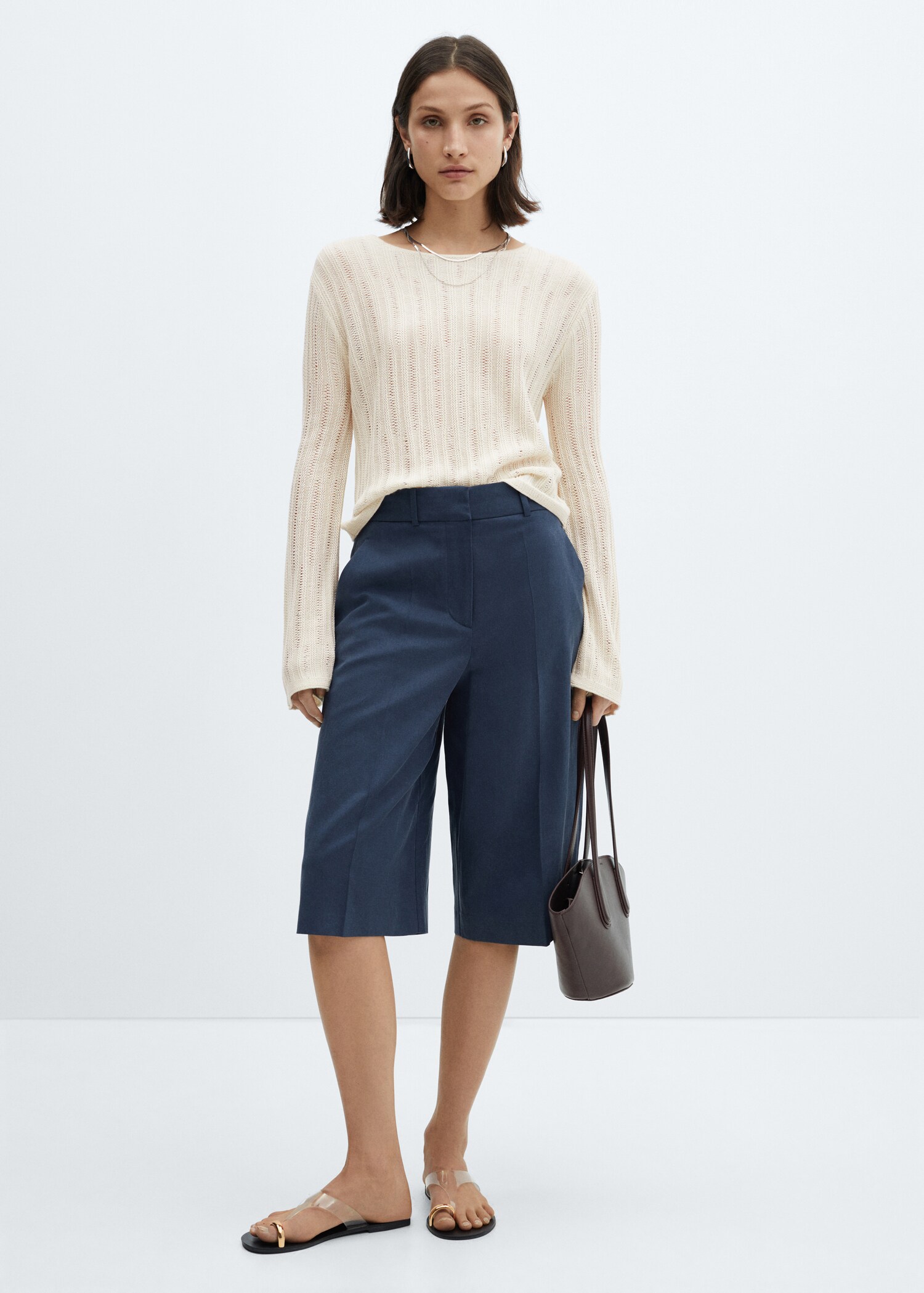 Unstitched sweater with flared sleeve - Woman | MANGO USA