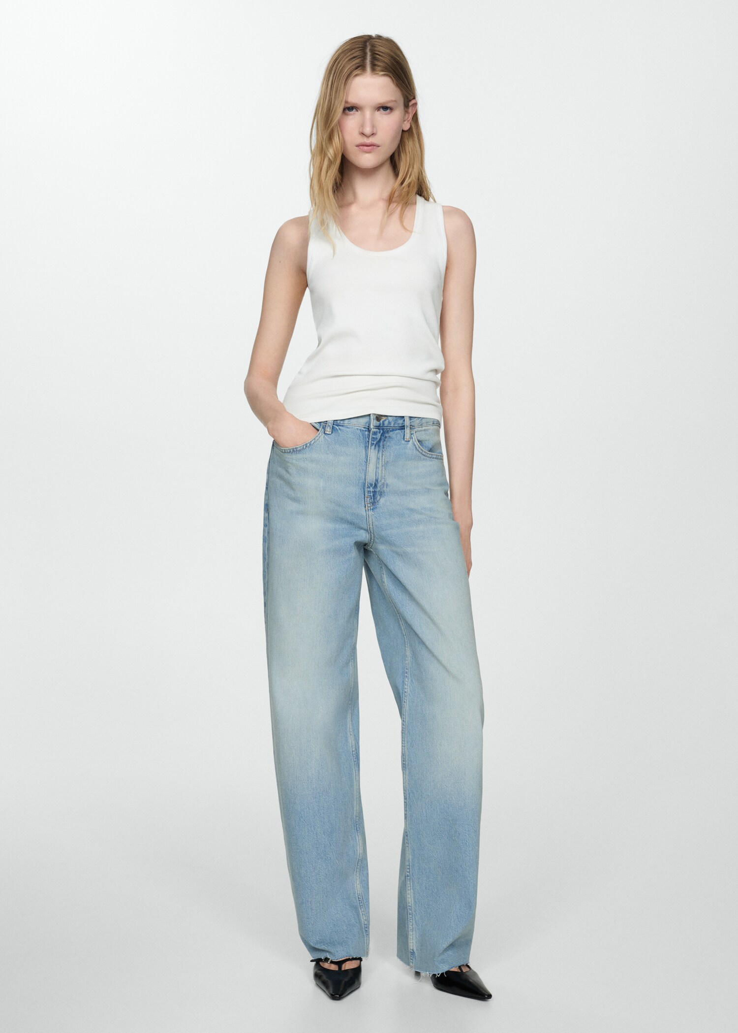 Mid-rise straight jeans - General plane