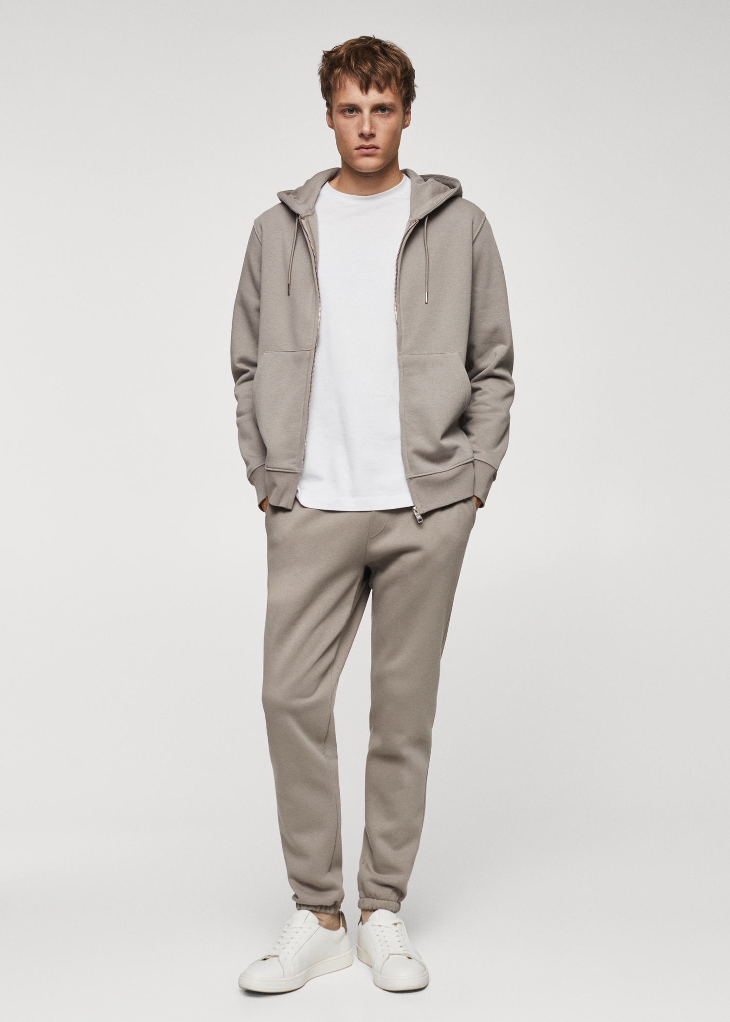 Sweatshirt de algodão com capuz de fecho de correr - Plano geral