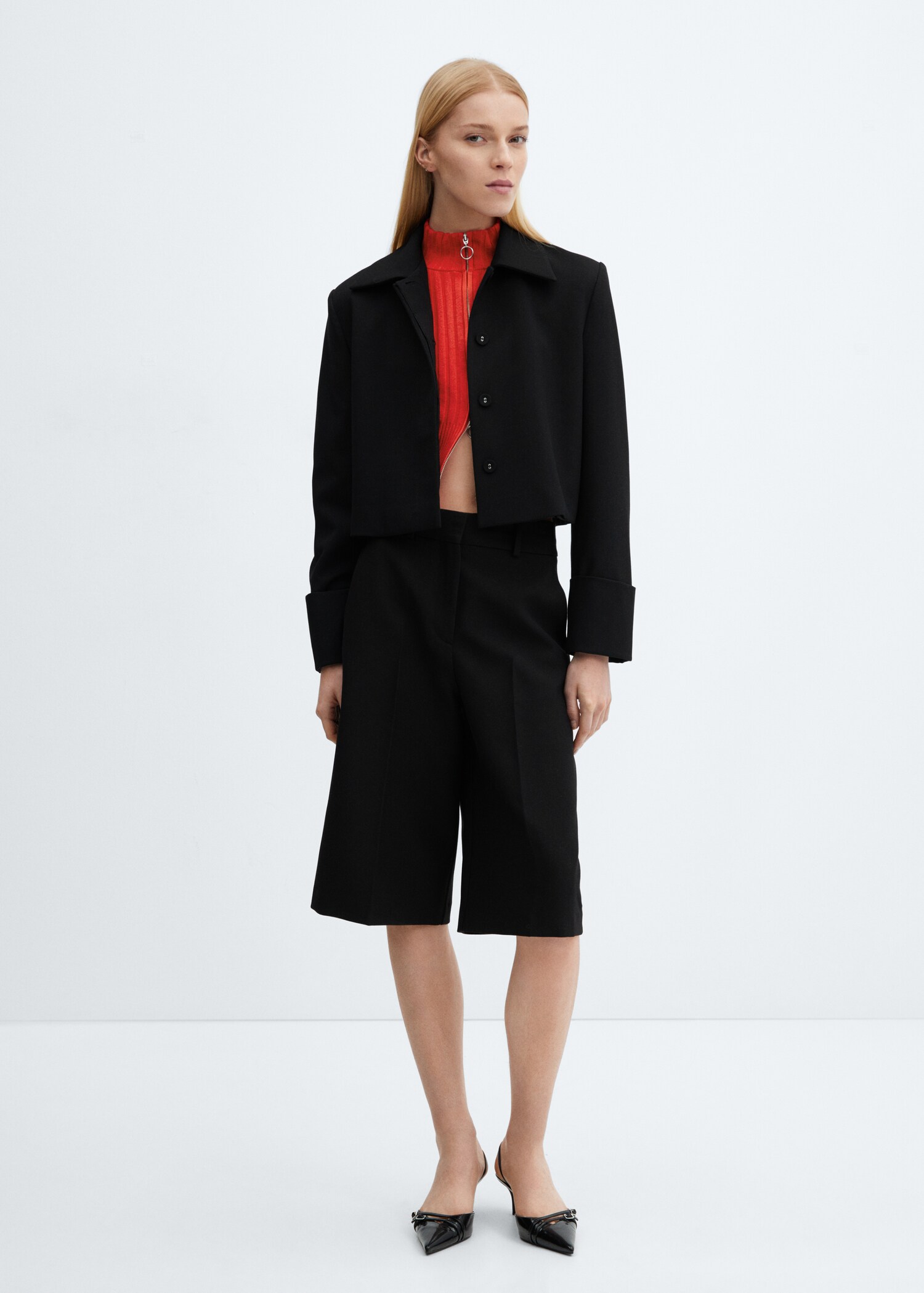 Chaqueta crop traje - Plano general
