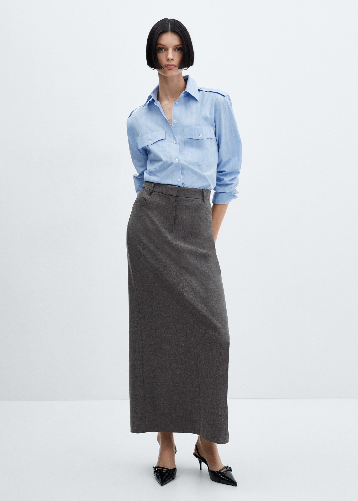 Slit long skirt - General plane