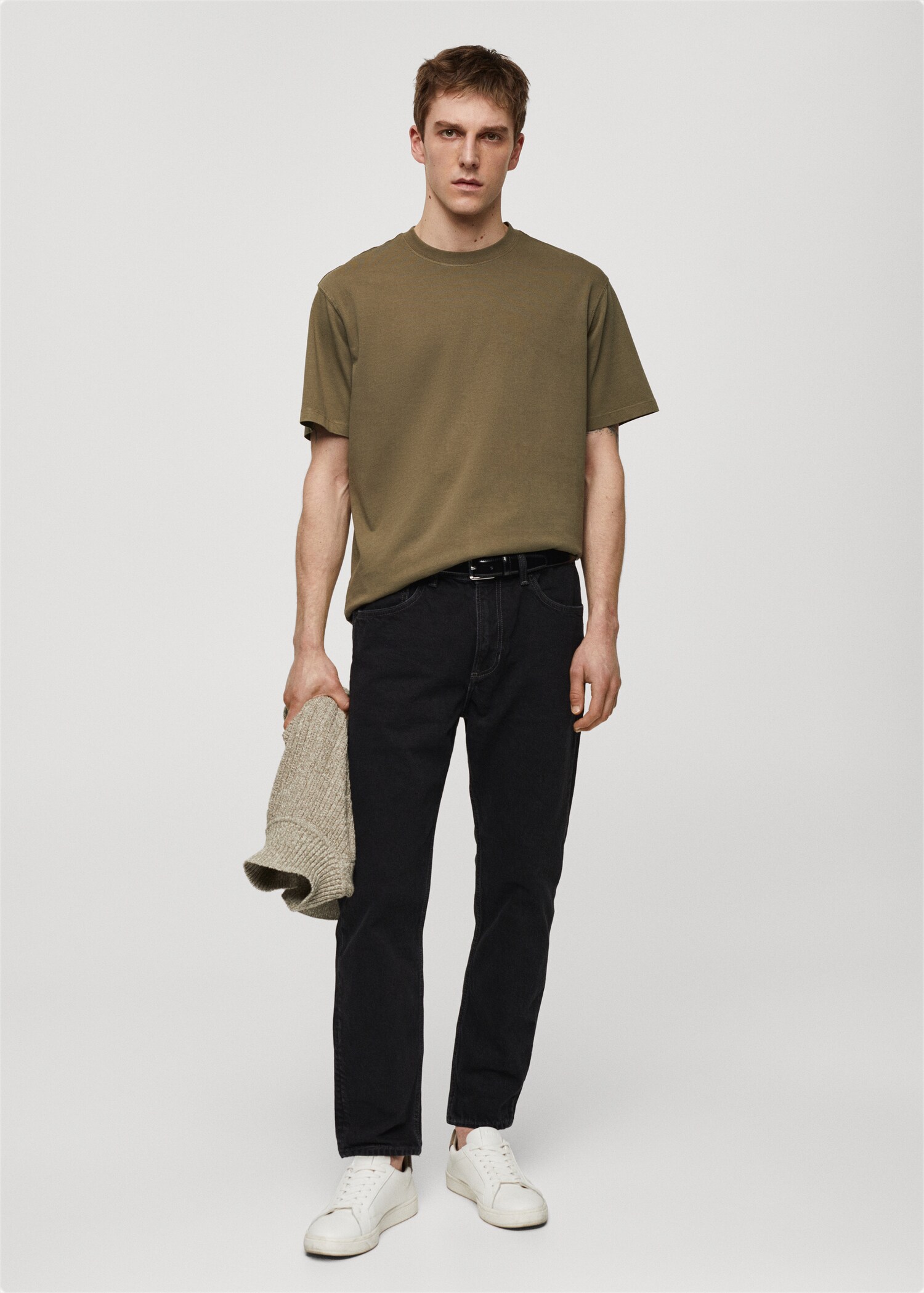 100% cotton relaxed-fit t-shirt - Загальний план