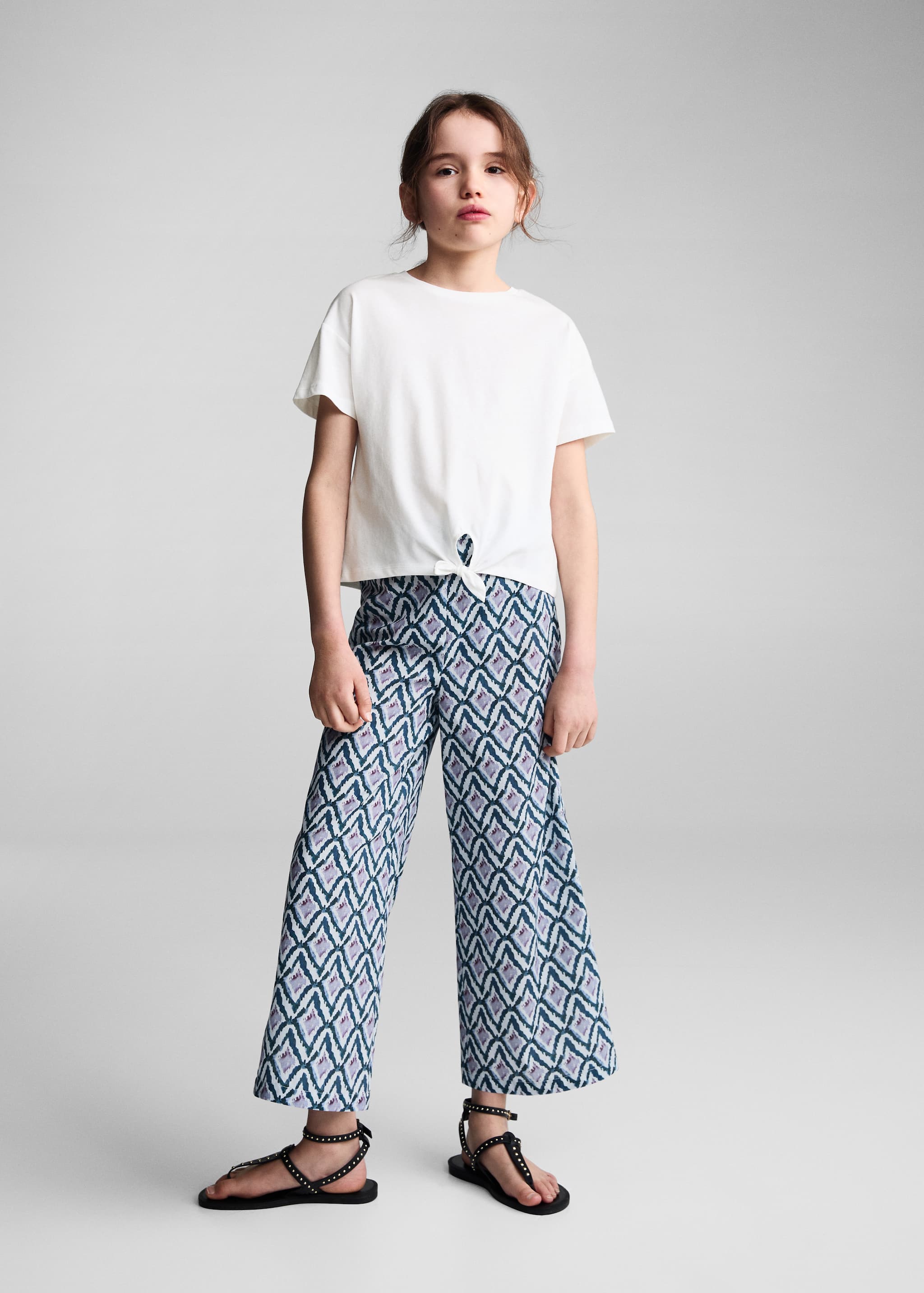 Printed straight trousers - General plane