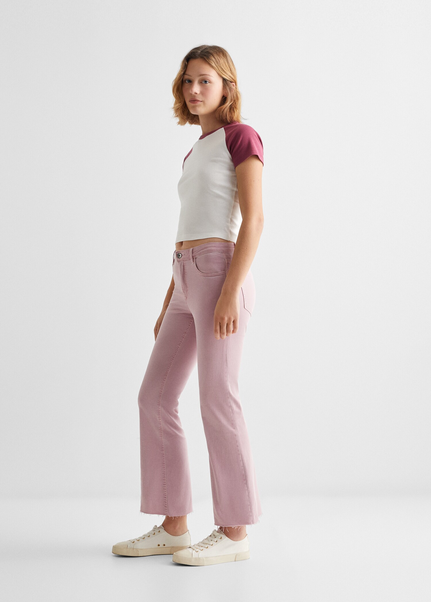Camiseta crop - Plano general