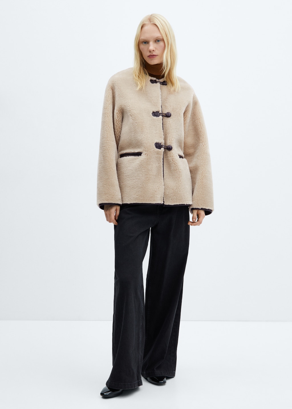 Manteau fausse fourrure femme mango sale