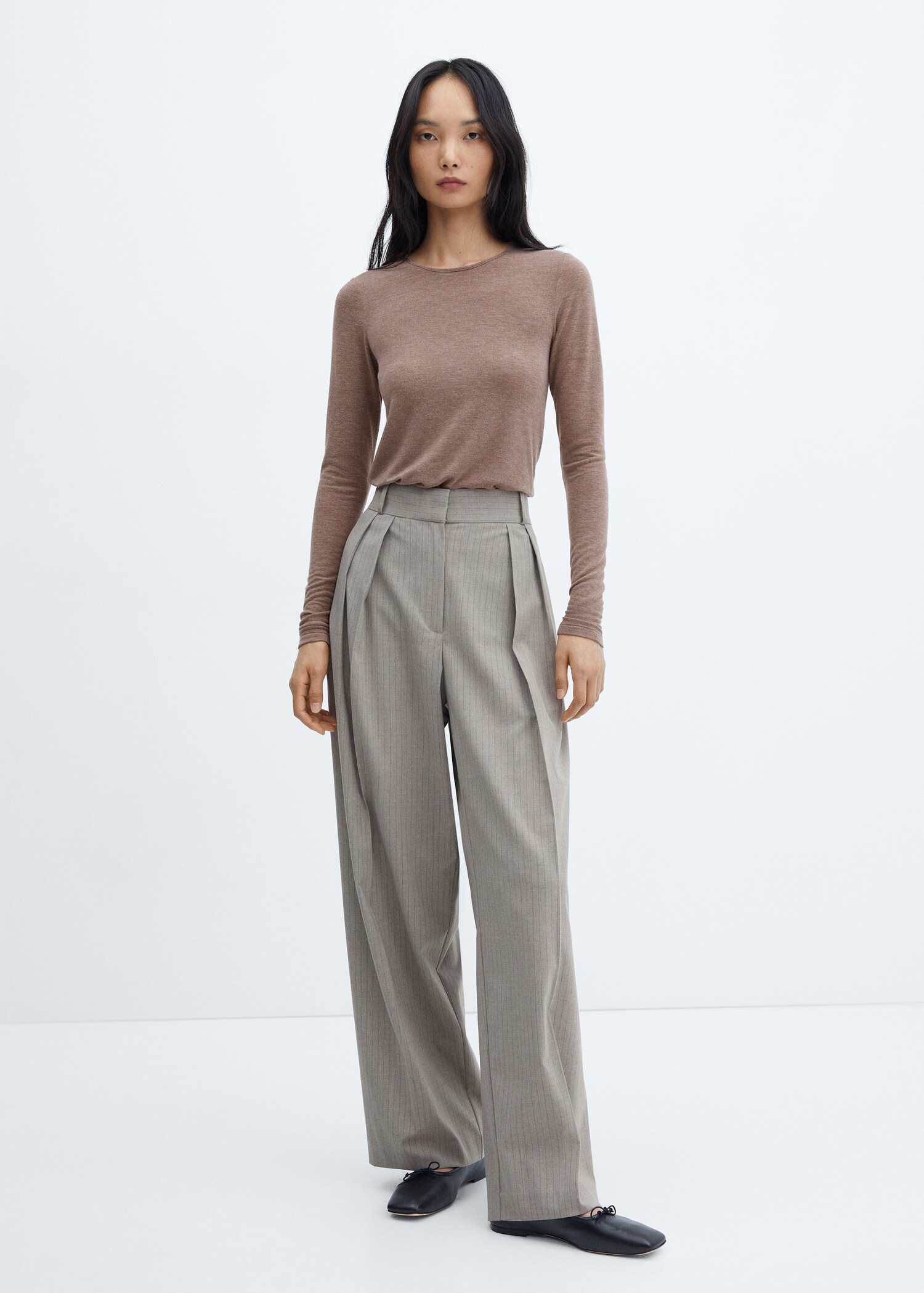 Round-neck knitted t-shirt - Woman | MANGO Iran