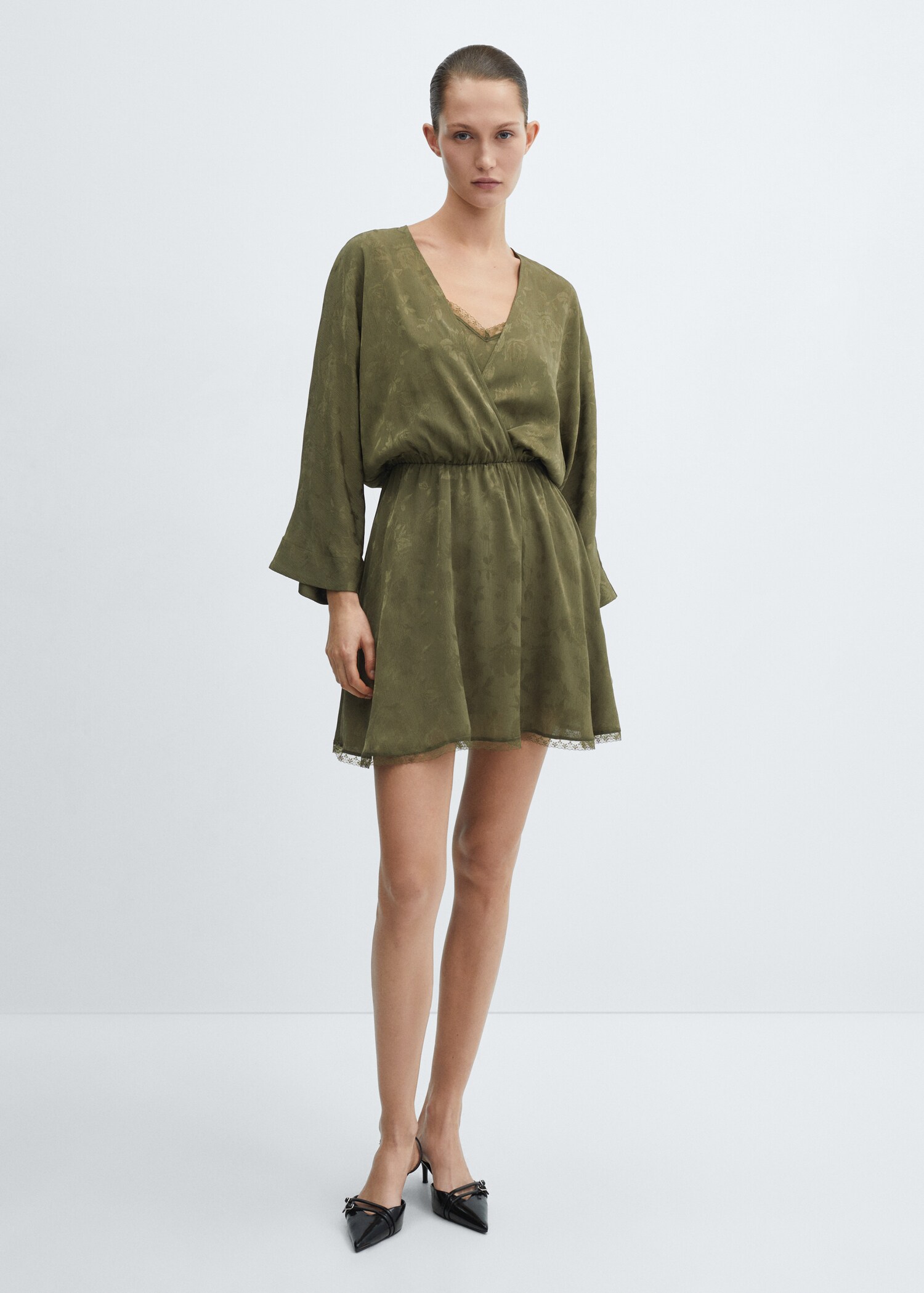Satin floral jacquard dress - General plane