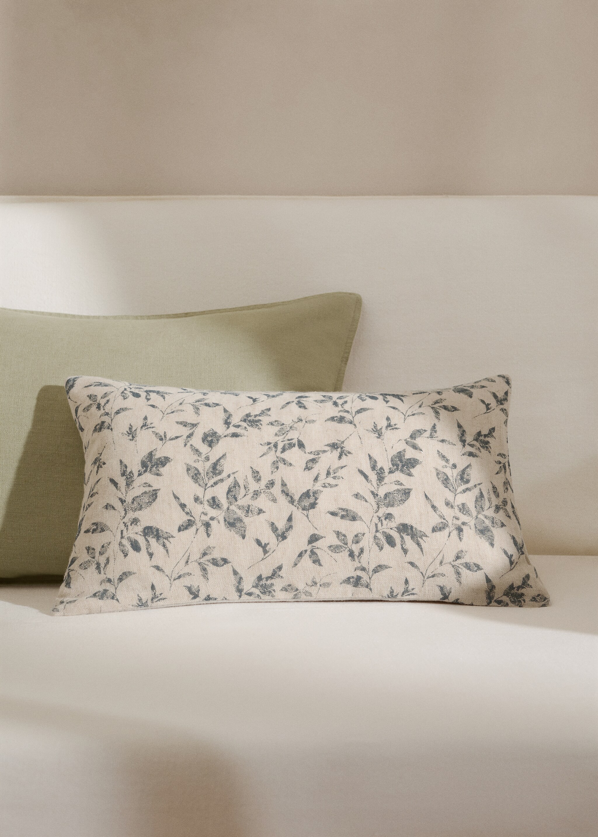 Cotton linen floral cushion cover 30x50cm - General plane