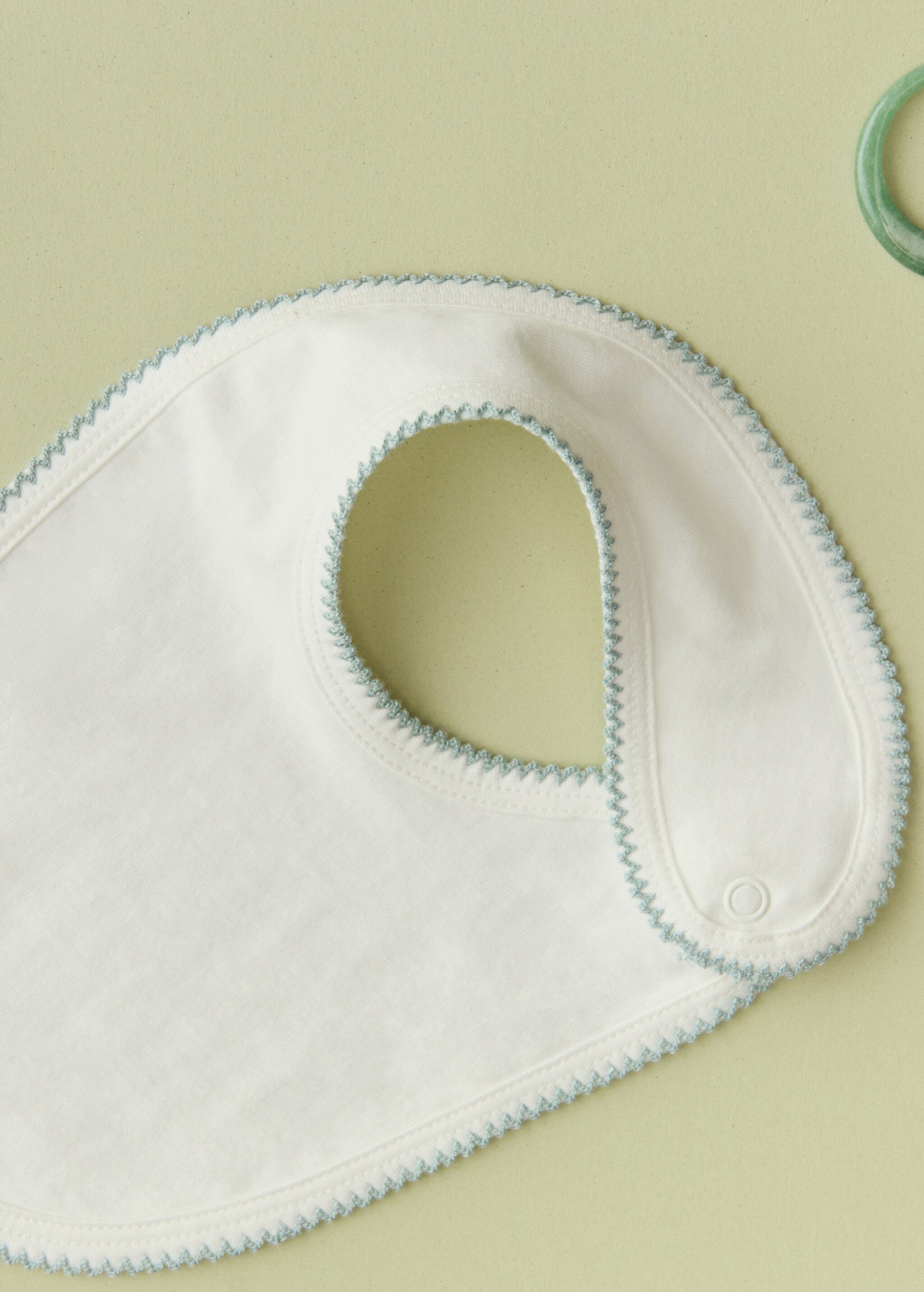 Pack of 2 cotton bibs   - General plane