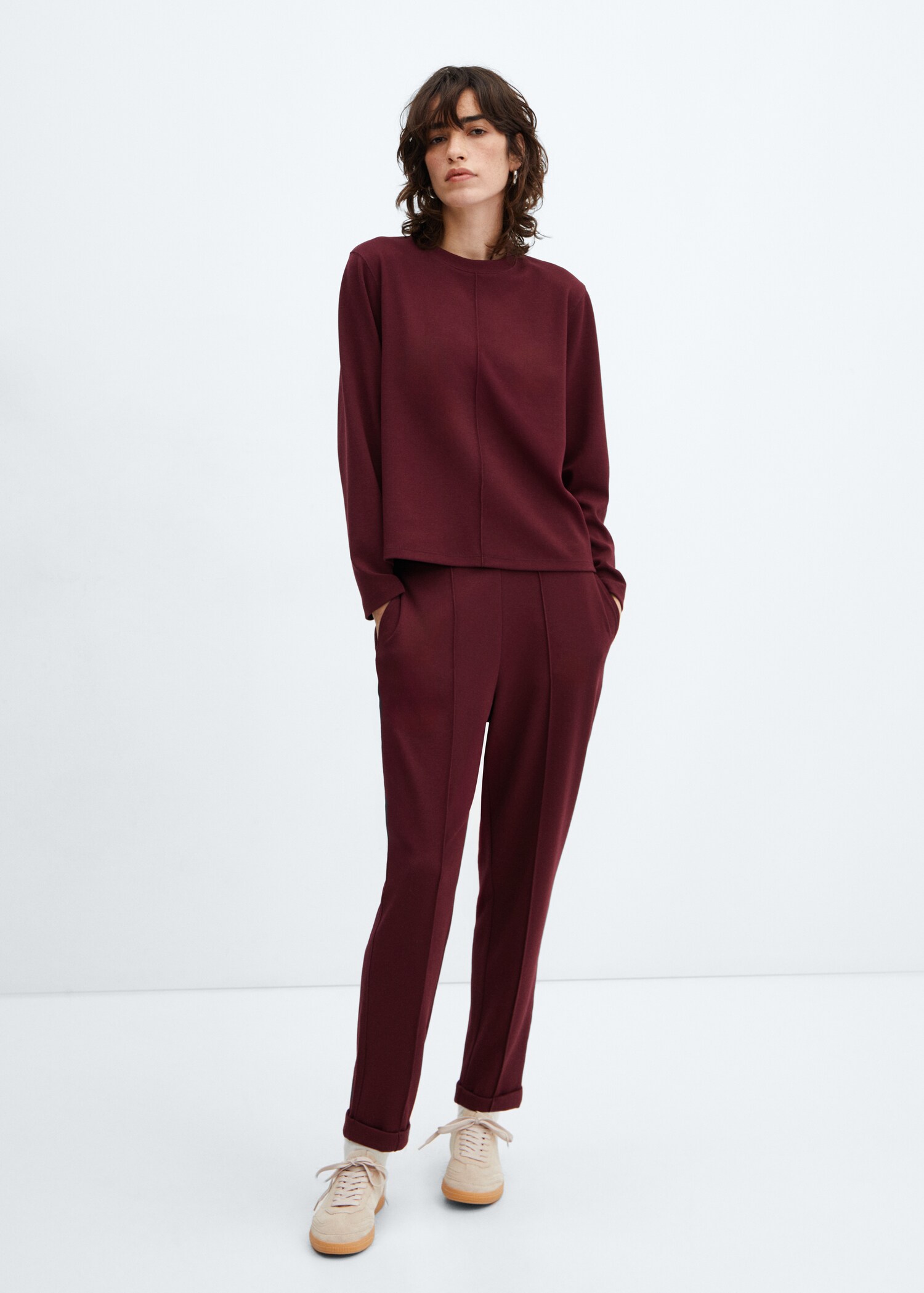 Pantalón jogger costuras - Plano general