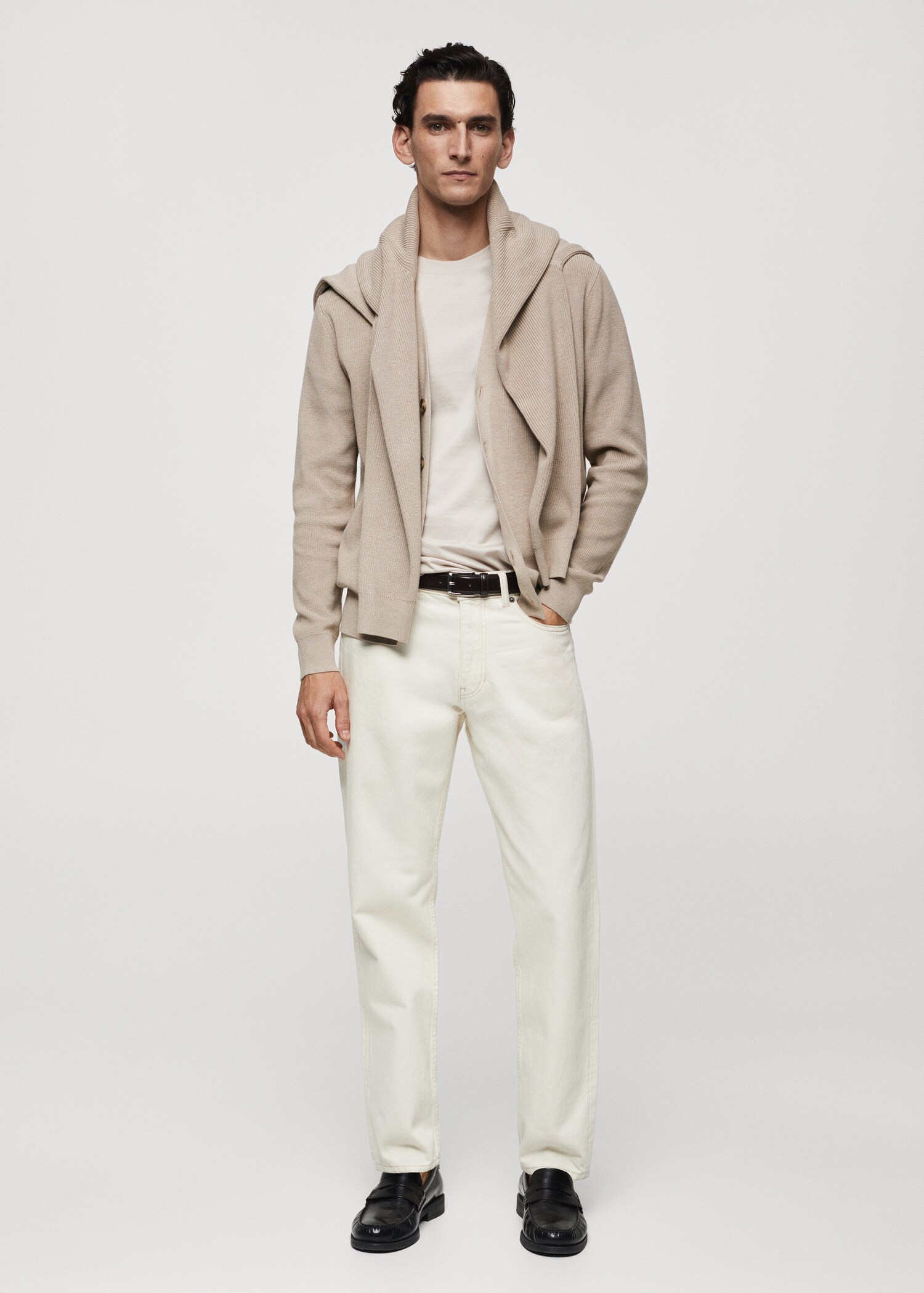 Buttoned ribbed cardigan - General plane