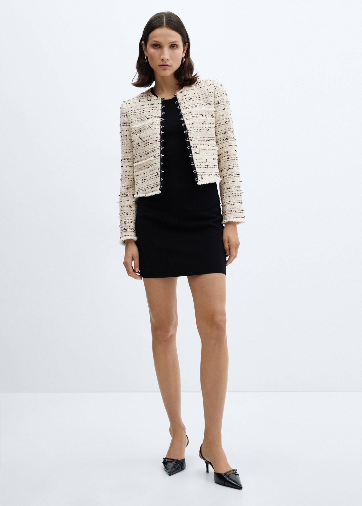 Chaqueta tweed corchetes - Plano general