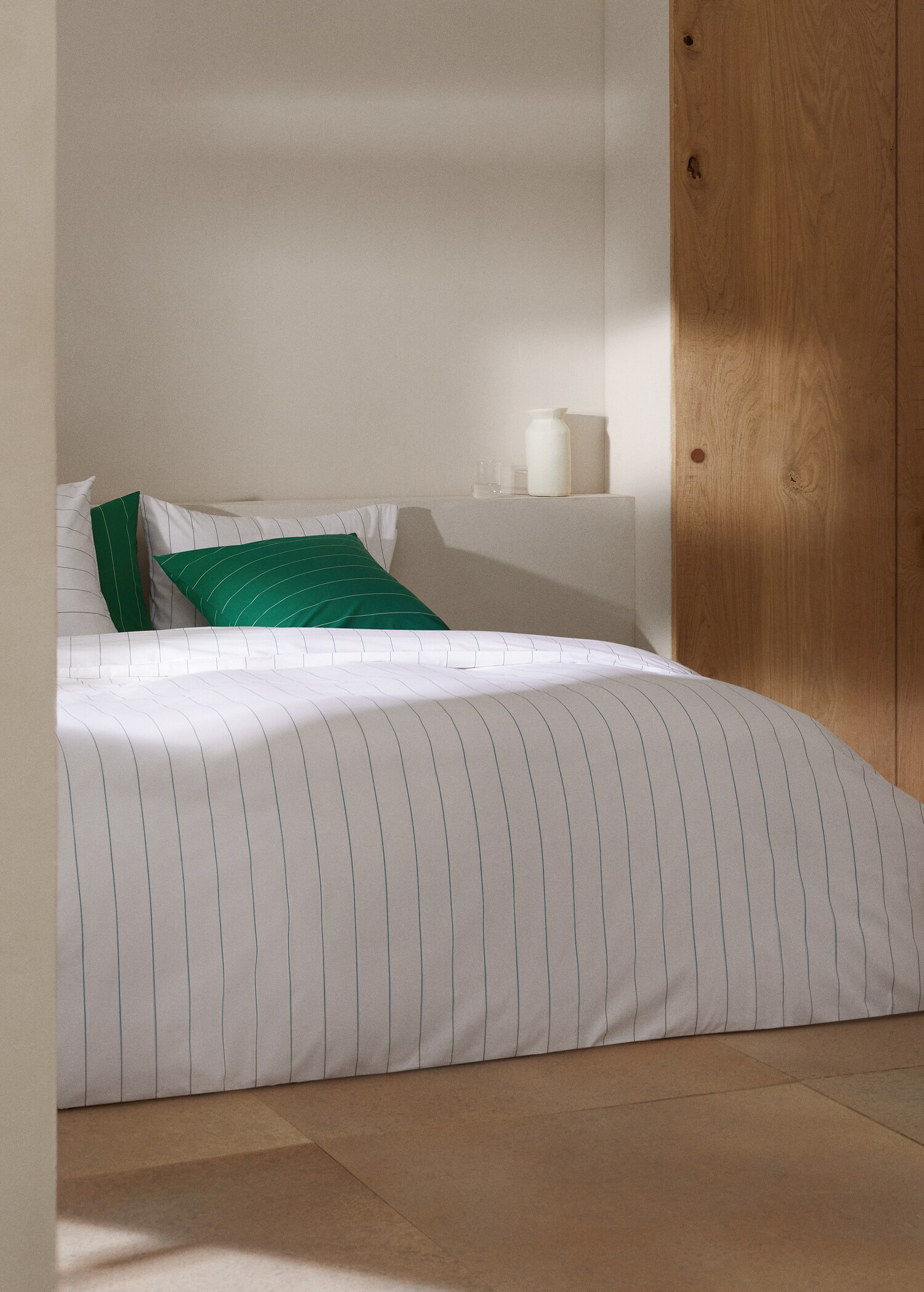 Striped printed cotton duvet cover for superking bed - General plane